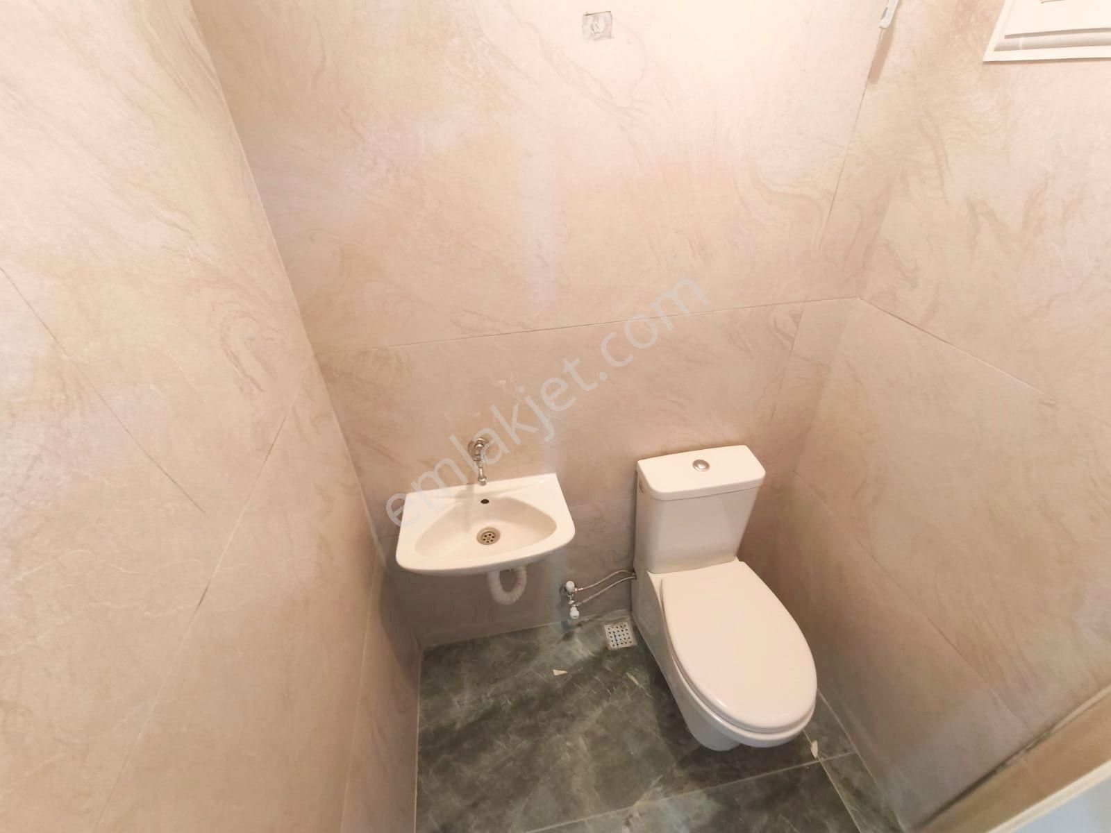 🟦🏡altınkum'da Arakat Çift Balkonlu Çift Wcli Şık Tasarımlı 2+1 Daire - Görsel 8