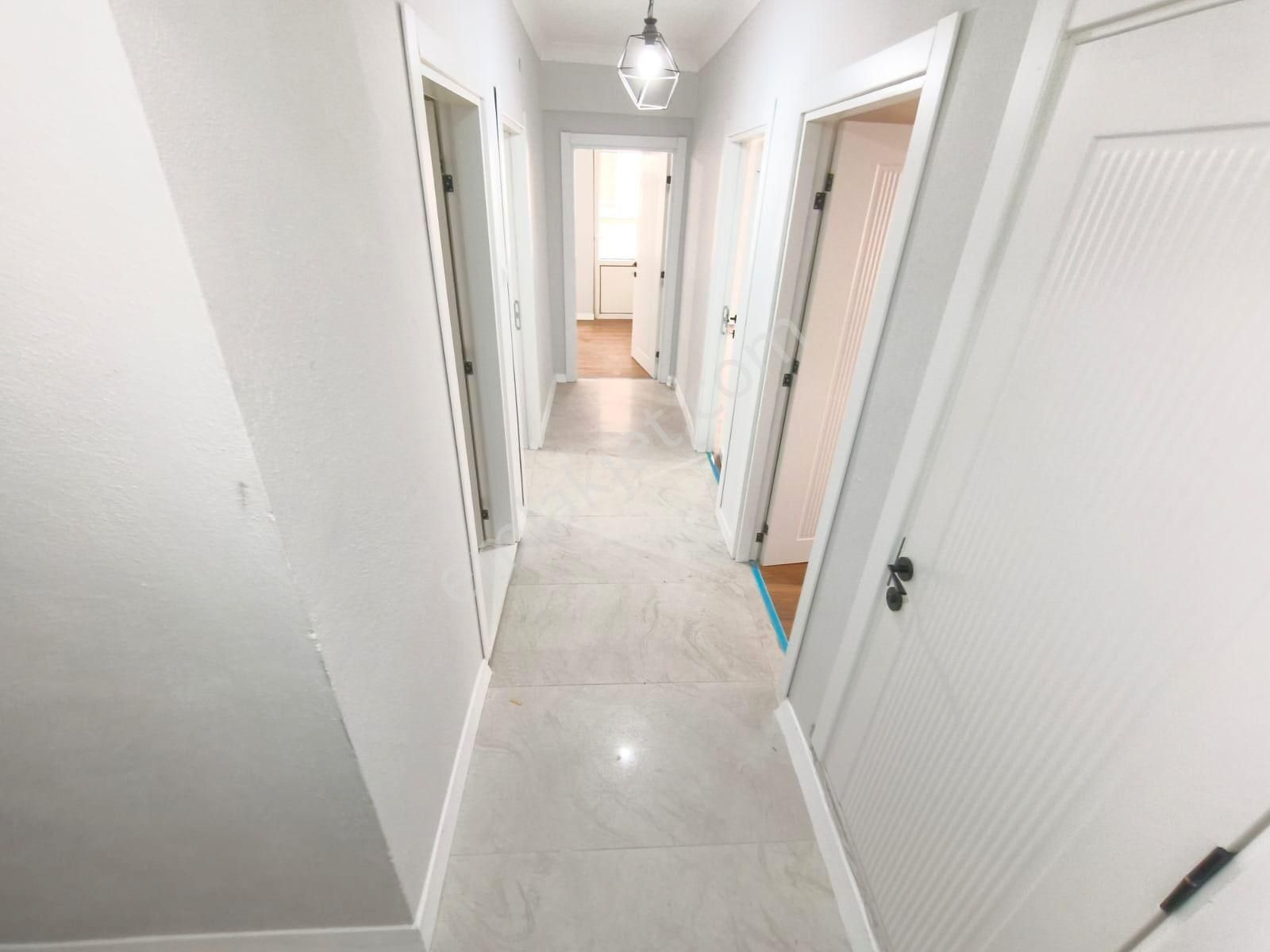 🟦🏡altınkum'da Arakat Çift Balkonlu Çift Wcli Şık Tasarımlı 2+1 Daire - Görsel 3