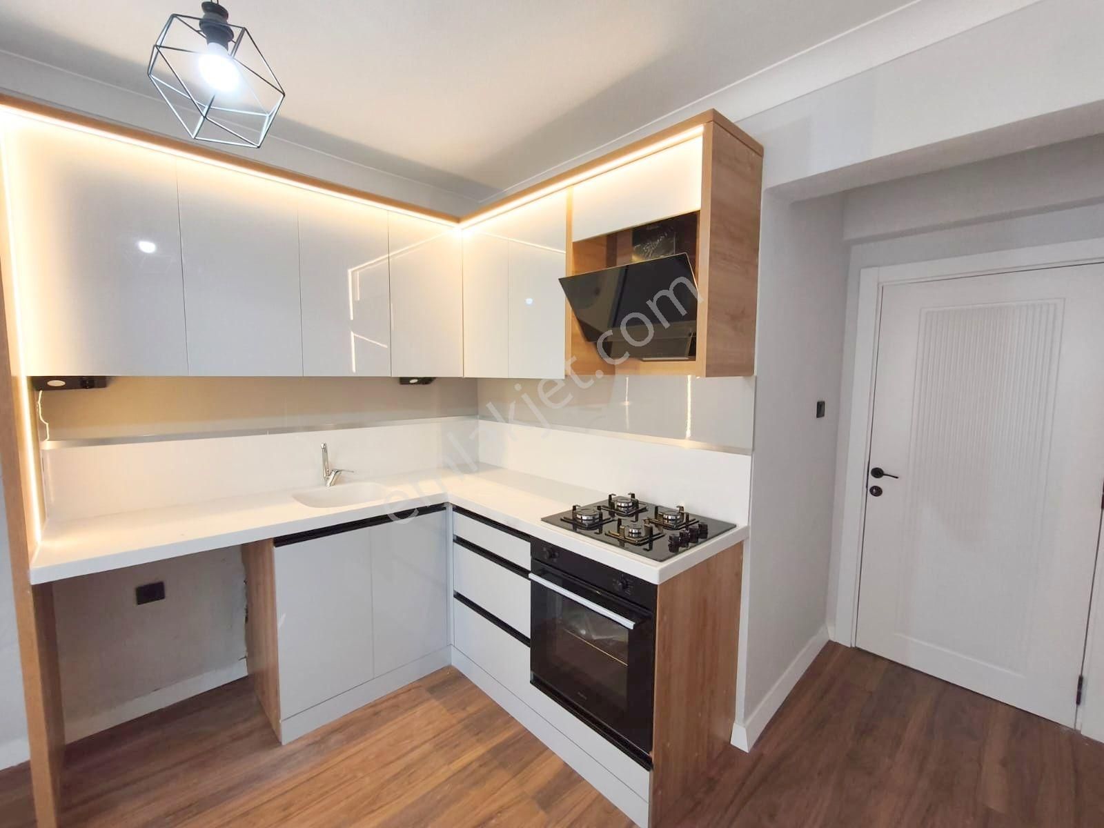 🟦🏡altınkum'da Arakat Çift Balkonlu Çift Wcli Şık Tasarımlı 2+1 Daire