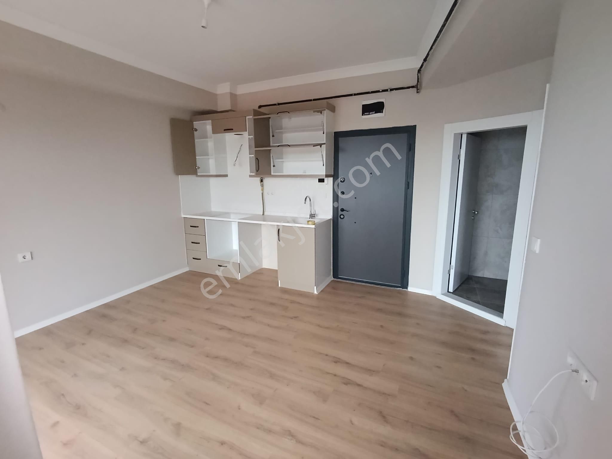 Balıkesir Altıeylül Sütlüce Mah.demirdağ Emlak Tan Satılık Sıfır 1+1 Daire.
