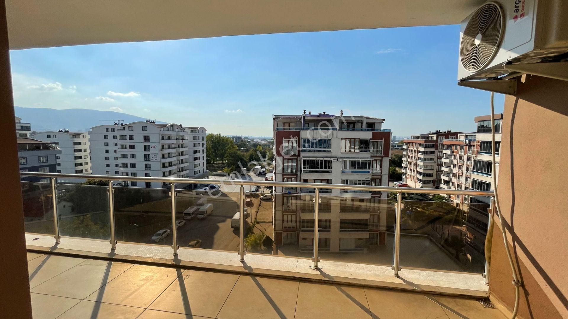Bursa Millet Mahallesinde Uludağ Manzaralı Satılık 4+1 Daire - Görsel 9