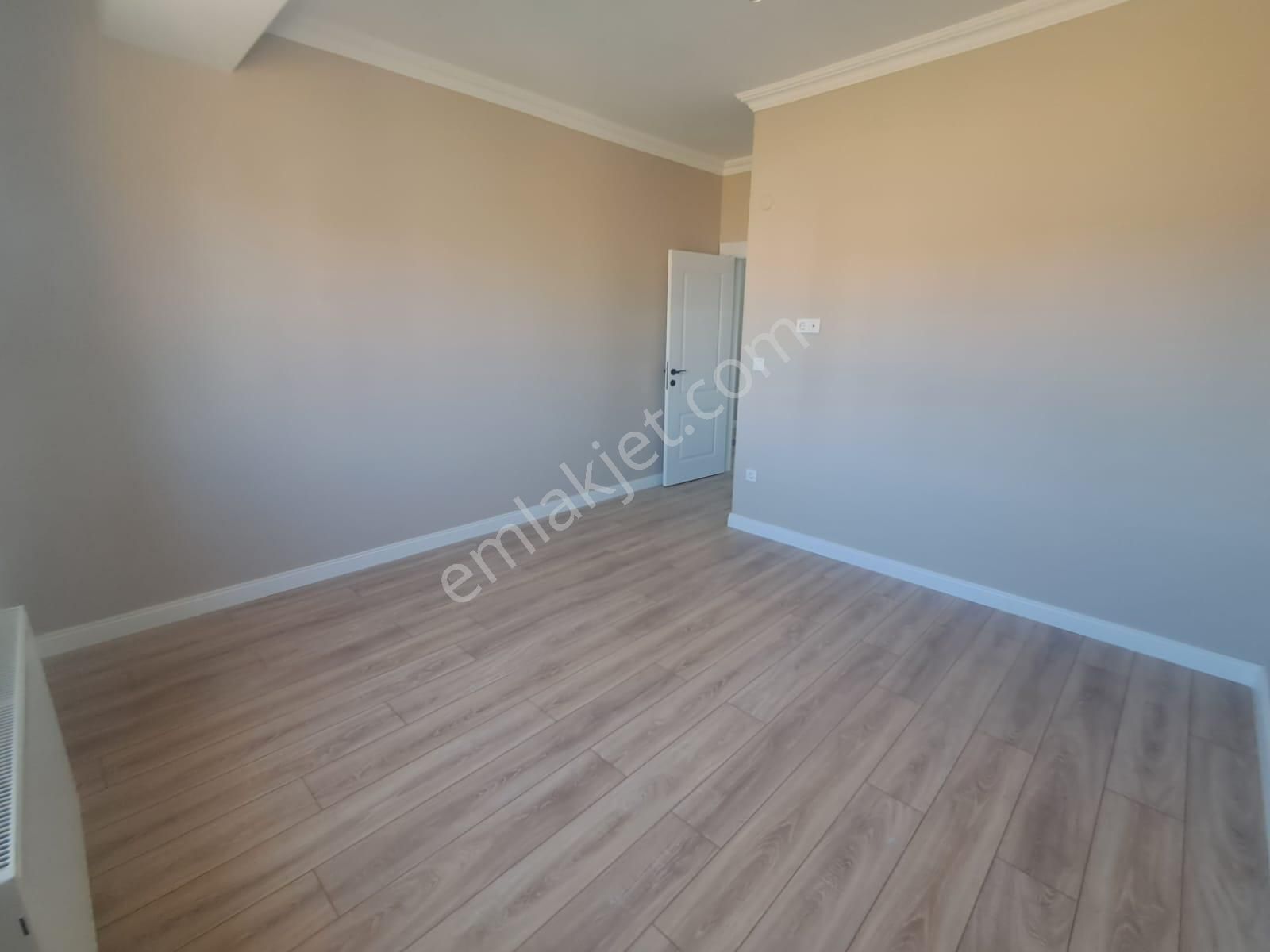 Ak Auto Gayrimenkul'den Atatürk Mah Havuzlu Satılık 2+1 Daire - Görsel 4