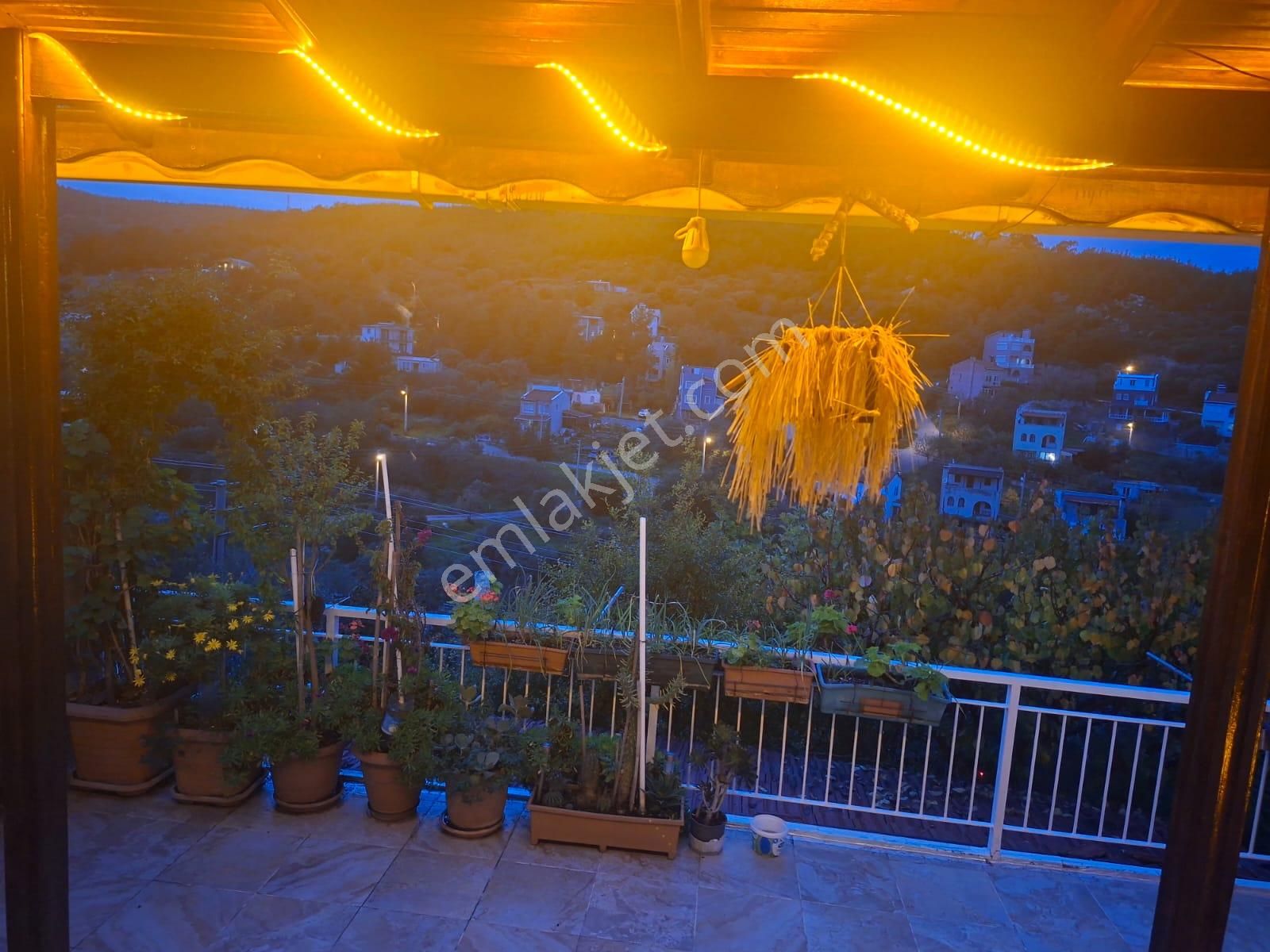 Foça Cumhuriyet Mahallesinde Site İçerisinde 2+1 Satılık Villa - Görsel 19