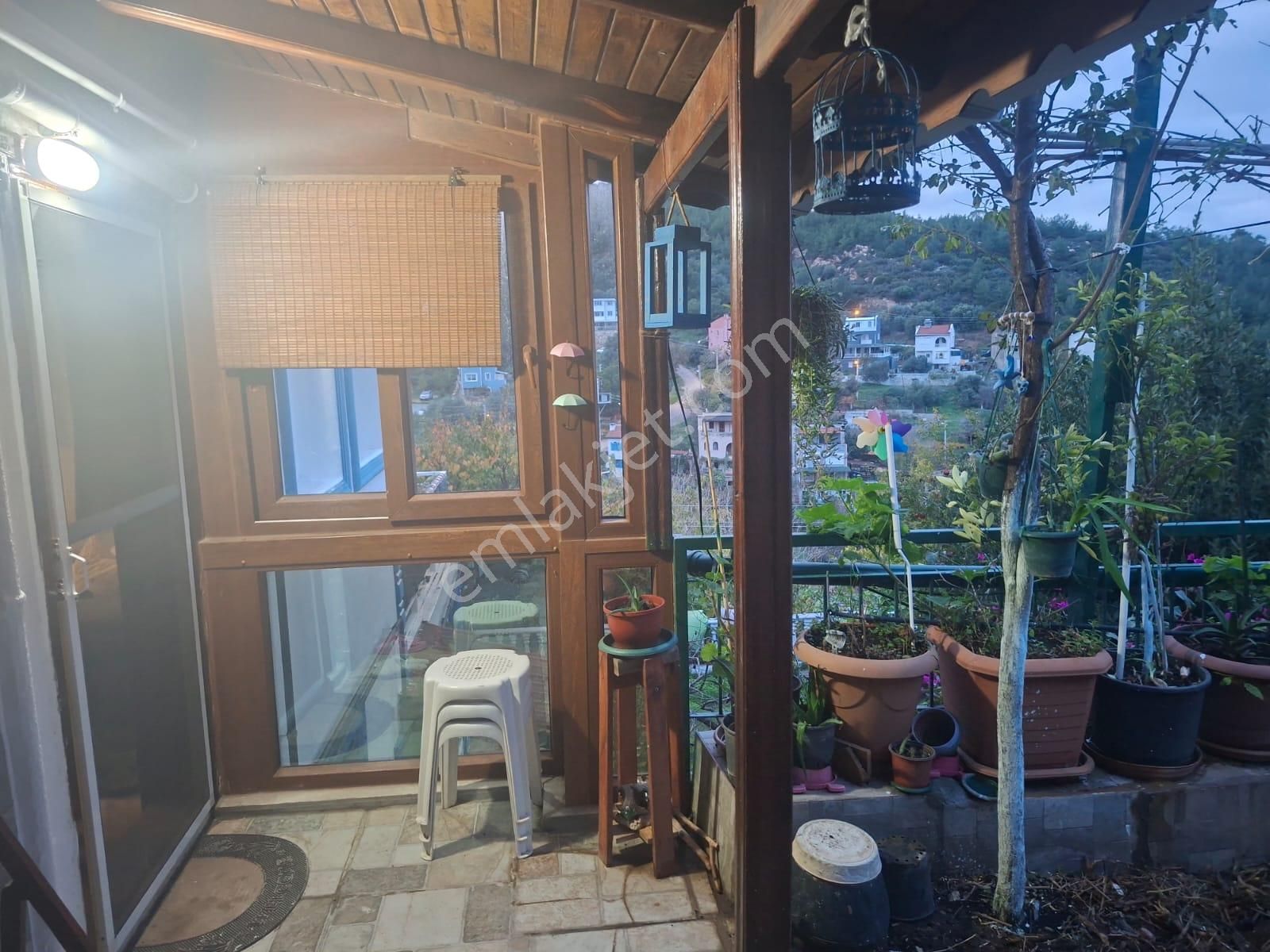 Foça Cumhuriyet Mahallesinde Site İçerisinde 2+1 Satılık Villa - Görsel 18