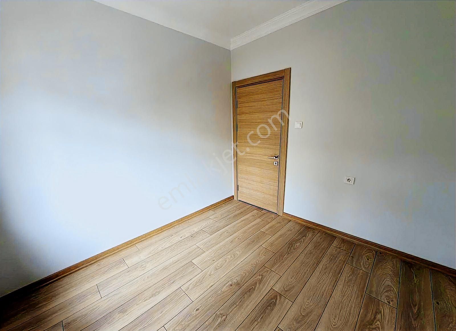 Etimesgut Elvan Mah Lüks Yapılı Ara Kat Ön Cephe 120m2 3+1 Daire - Görsel 21