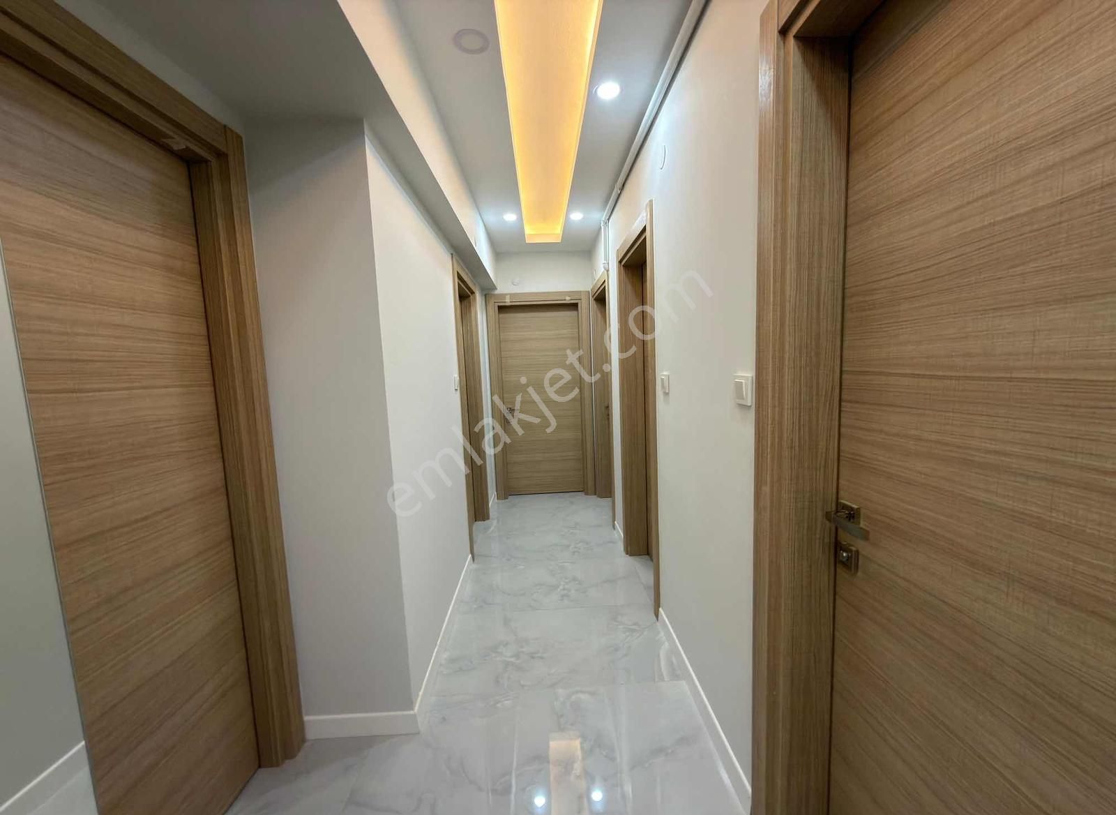 Etimesgut Elvan Mah Lüks Yapılı Ara Kat Ön Cephe 120m2 3+1 Daire - Görsel 29