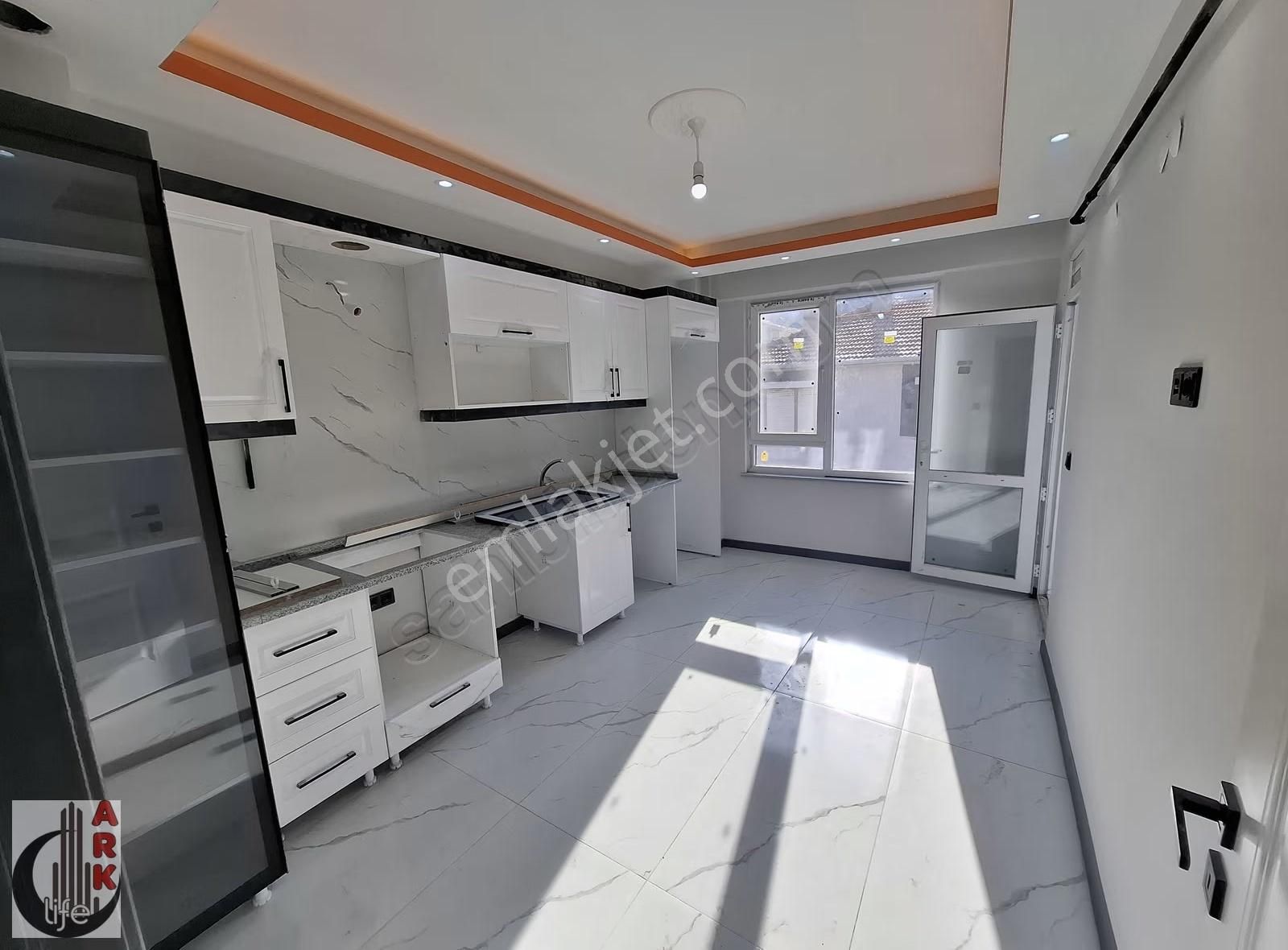 Ark Life'dan Emek Mah Ziya Gökalp Caddesi Yakını 105m² 2+1 Daire