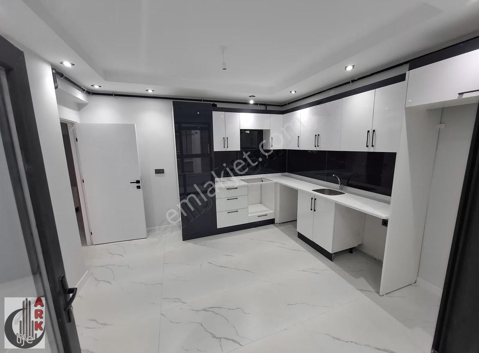Ark Life'dan Emek Mah Ziya Gökalp Caddesi Yakını 135m2 3+1 Daire - Görsel 17