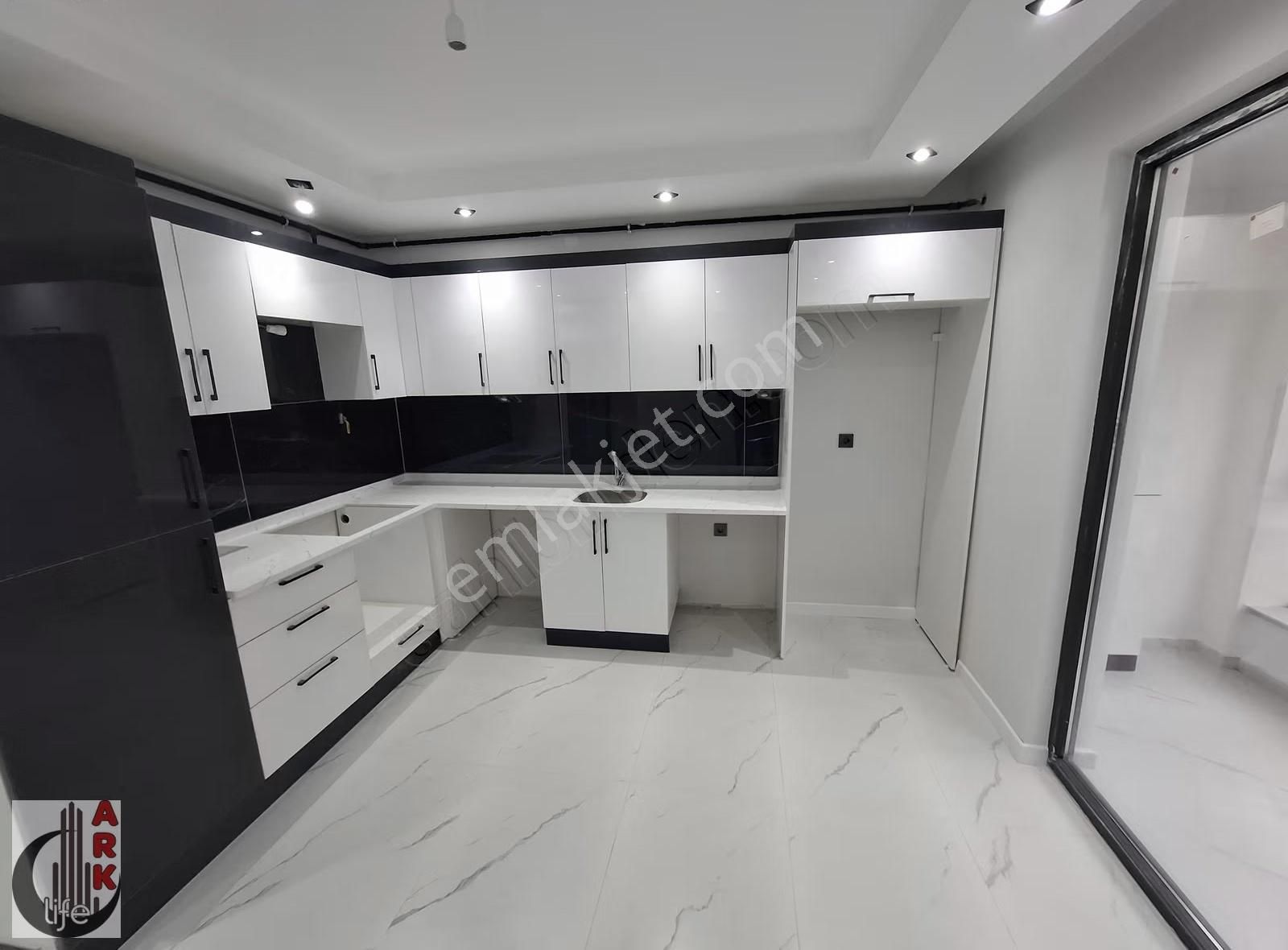 Ark Life'dan Emek Mah Ziya Gökalp Caddesi Yakını 135m2 3+1 Daire - Görsel 12