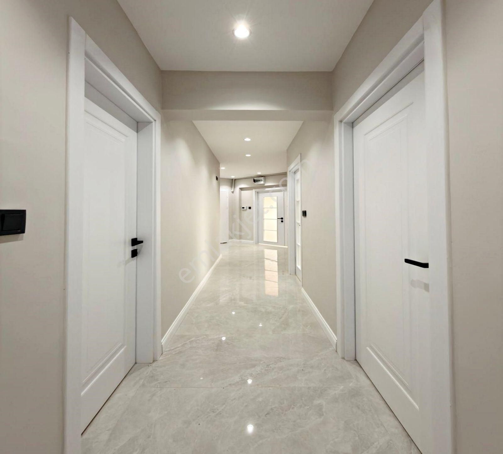 Beykentte Havuzlu Güvenlikli Sitede Ful Yapılı 4+1 Satılık Daire - Görsel 32