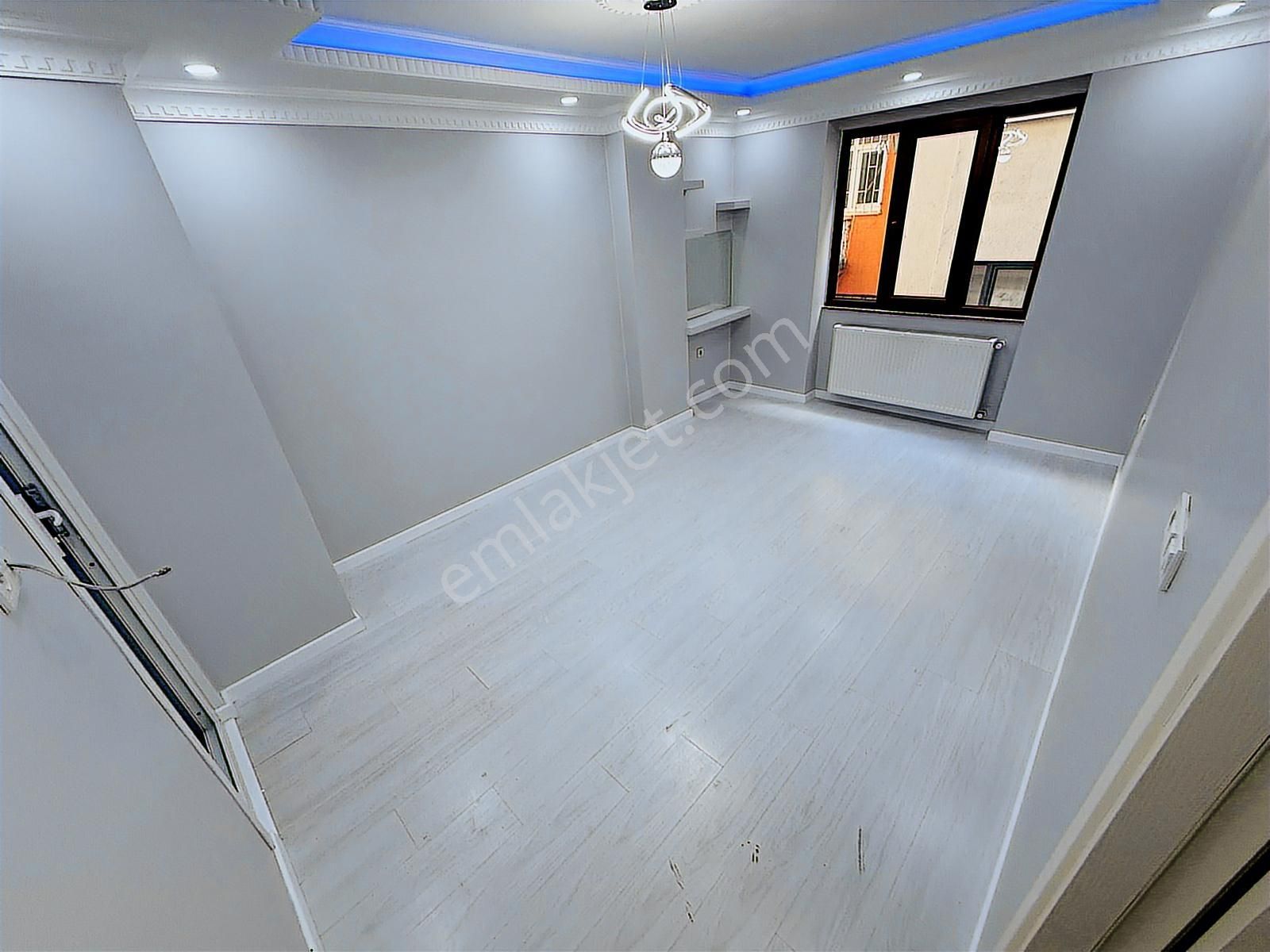 Home'dan Tramvay Dibinde Satılık 130m 3+1 Lüx Ara Kat Daire Acil - Görsel 4