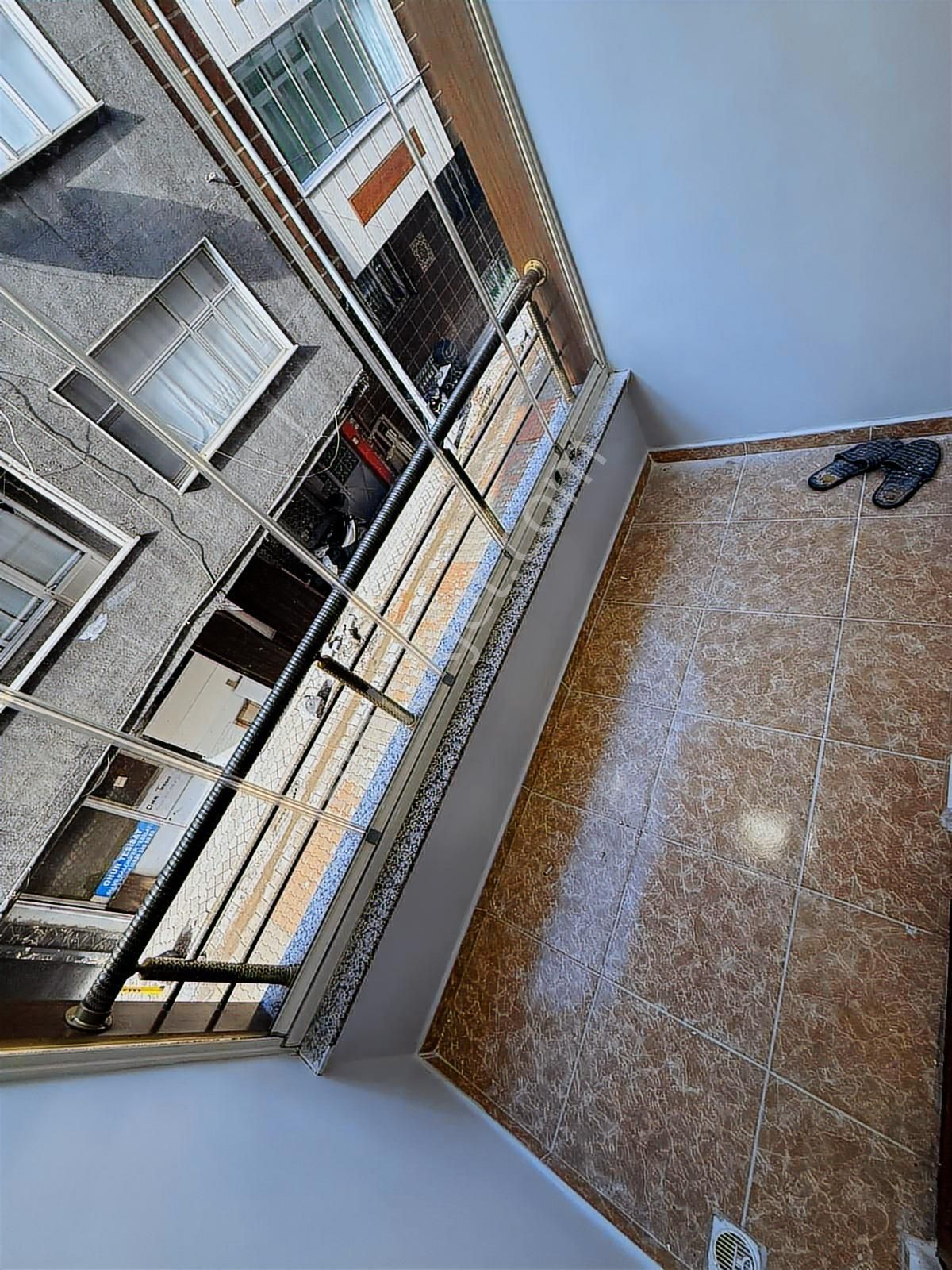 Home'dan Tramvay Dibinde Satılık 130m 3+1 Lüx Ara Kat Daire Acil - Görsel 19