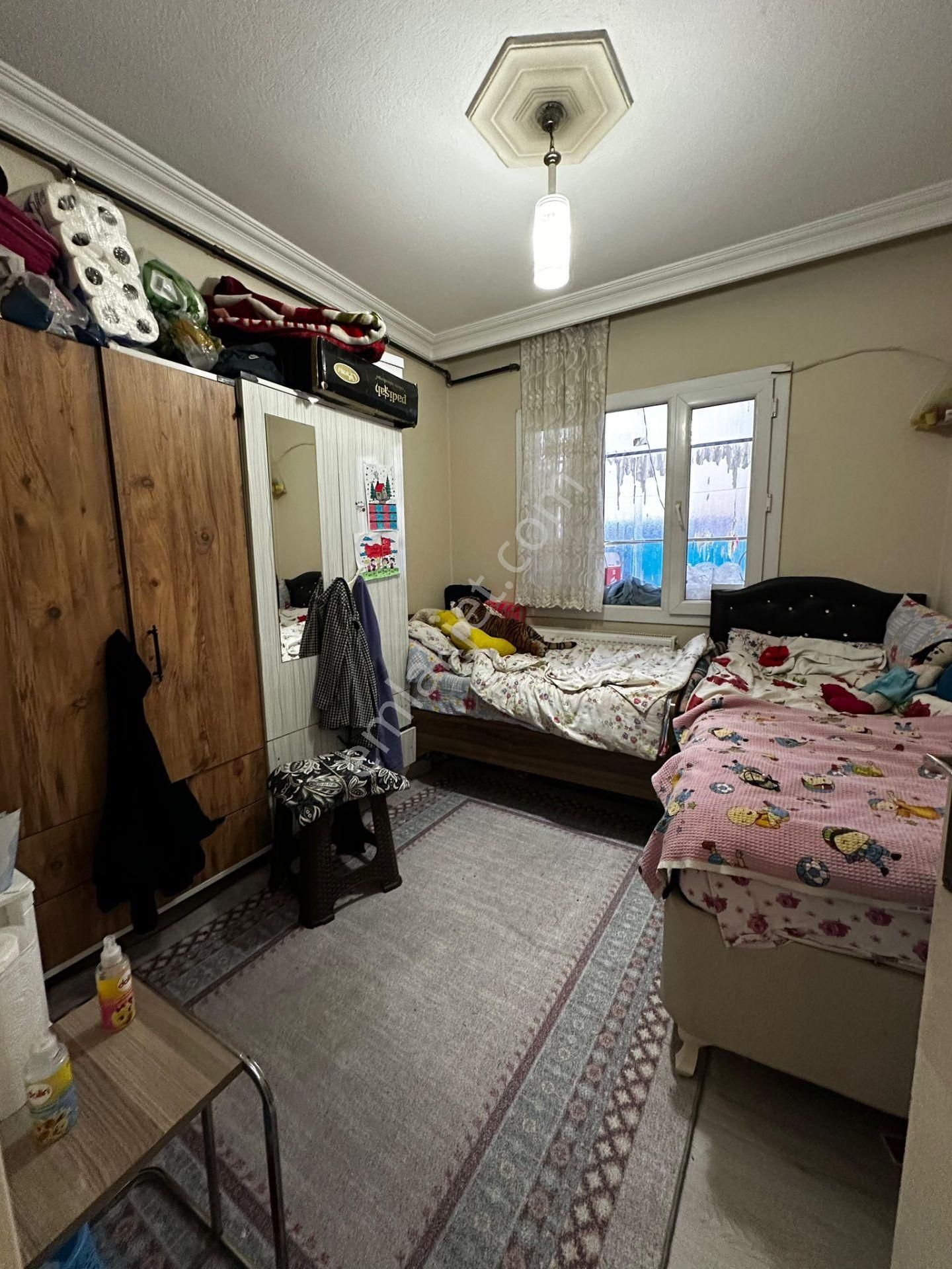 Turgutlu Satılık Yedi Eylül Mah 80m2 2+1 Oda Ayrıca 50m2 Bakımlı Bahçe Doğalgazlı Zemin Kat Daire - Görsel 6