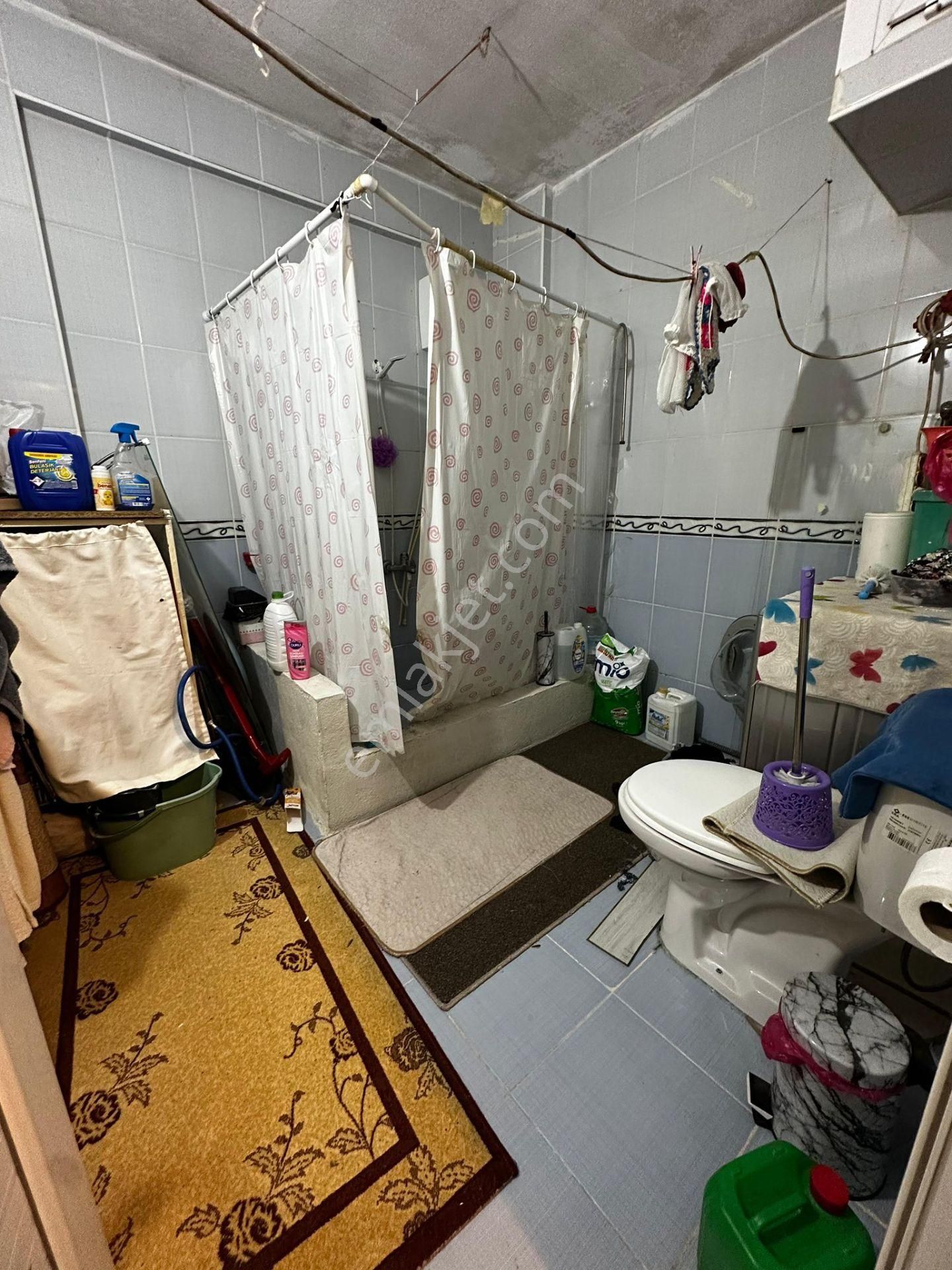 Turgutlu Satılık Yedi Eylül Mah 80m2 2+1 Oda Ayrıca 50m2 Bakımlı Bahçe Doğalgazlı Zemin Kat Daire - Görsel 11
