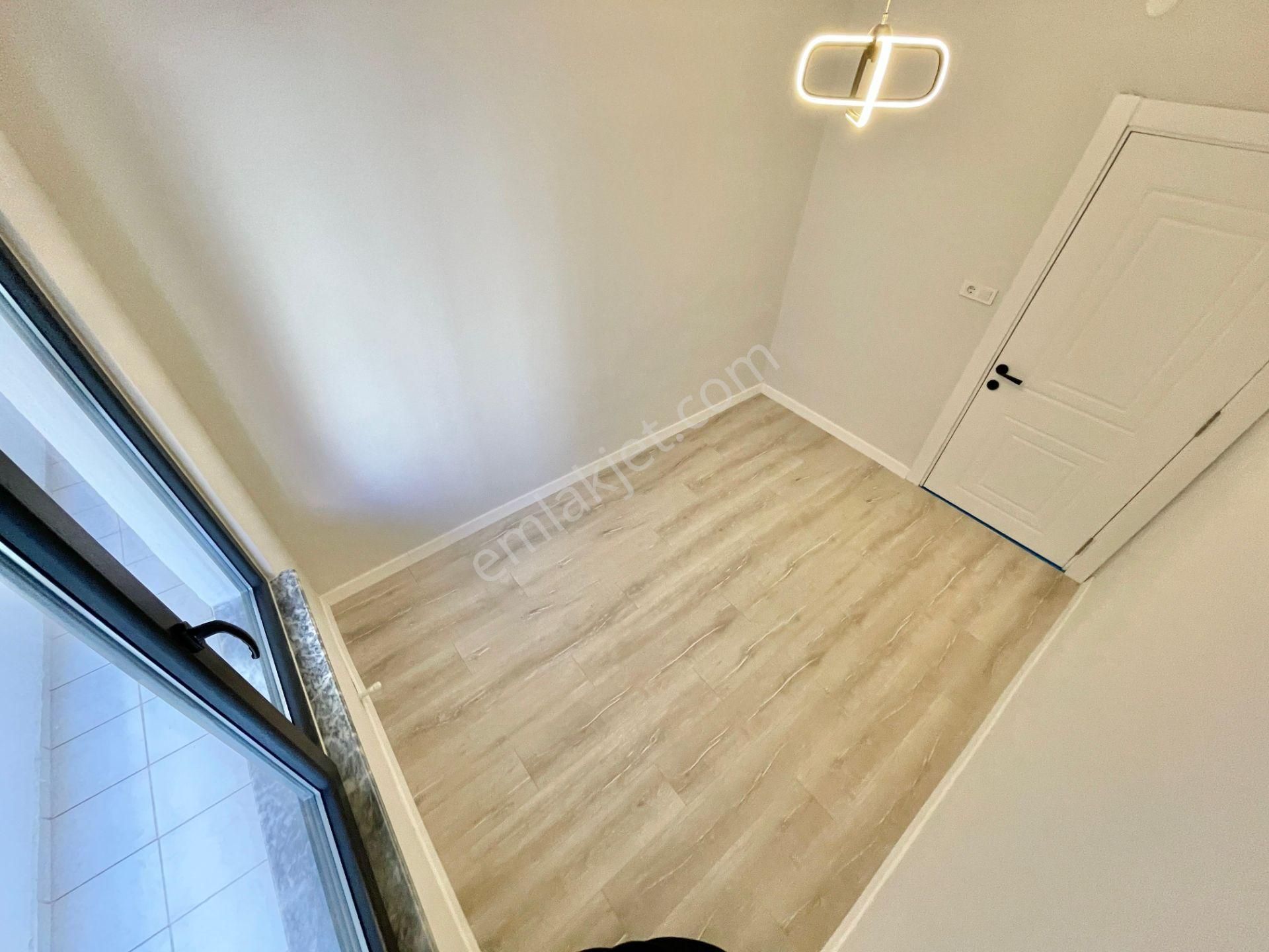 Berkay Demirel'den Altınkumda Ayrı Mutfak Ön Cephe 3+1 Daire - Görsel 30