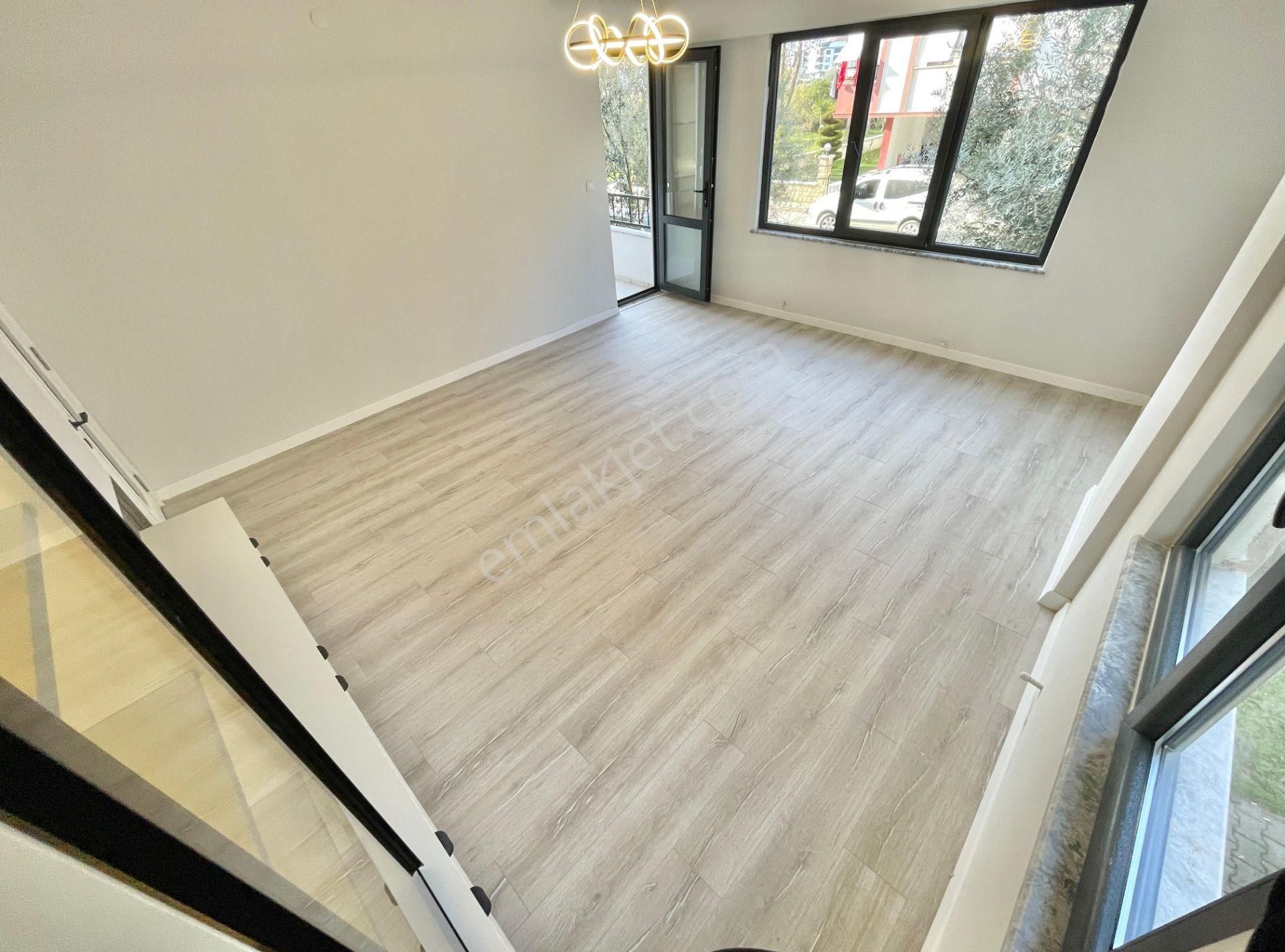 Berkay Demirel'den Altınkumda Ayrı Mutfak Ön Cephe 3+1 Daire - Görsel 12