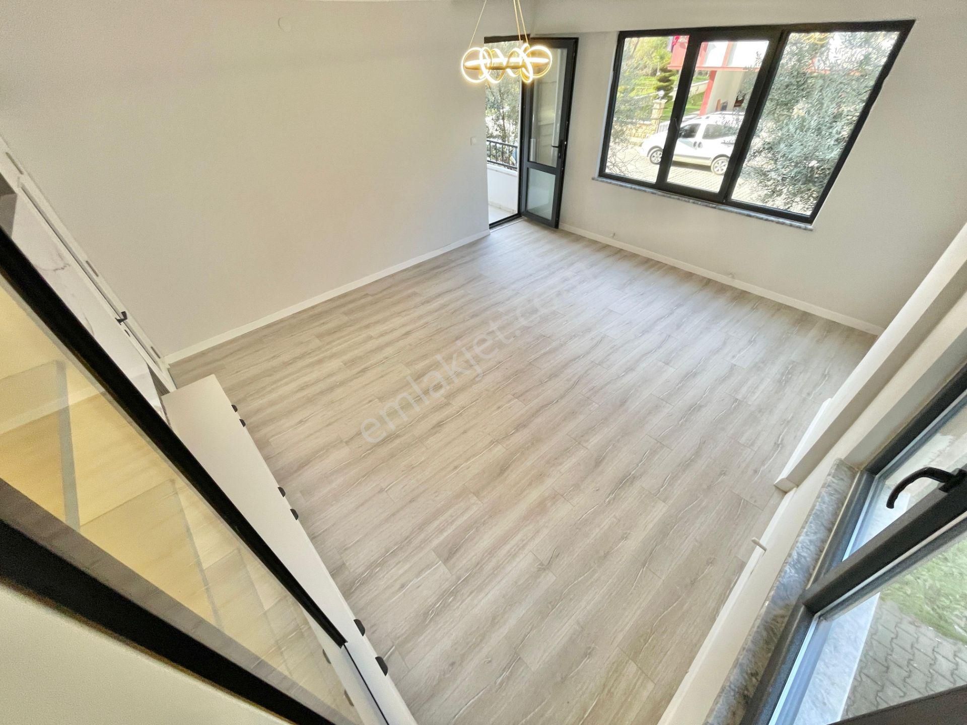 Berkay Demirel'den Altınkumda Ayrı Mutfak Ön Cephe 3+1 Daire - Görsel 13