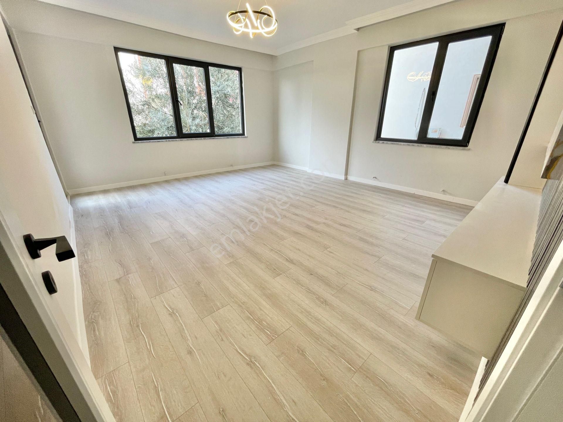 Berkay Demirel'den Altınkumda Ayrı Mutfak Ön Cephe 3+1 Daire - Görsel 11