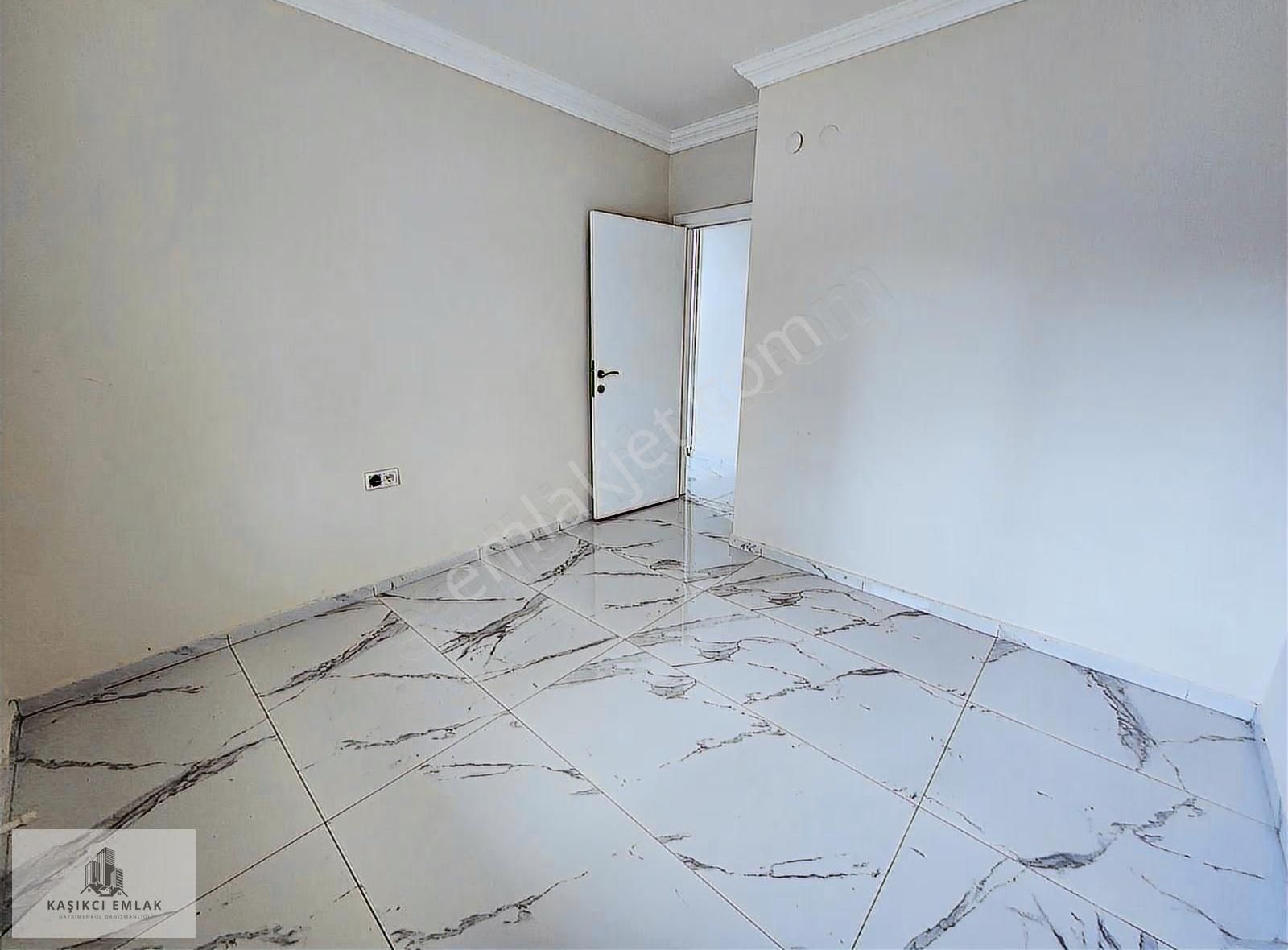 Hurma Mah. Havuzlu Site İçerisinde Yüksek Giriş 2+1 Kiralık - Görsel 2