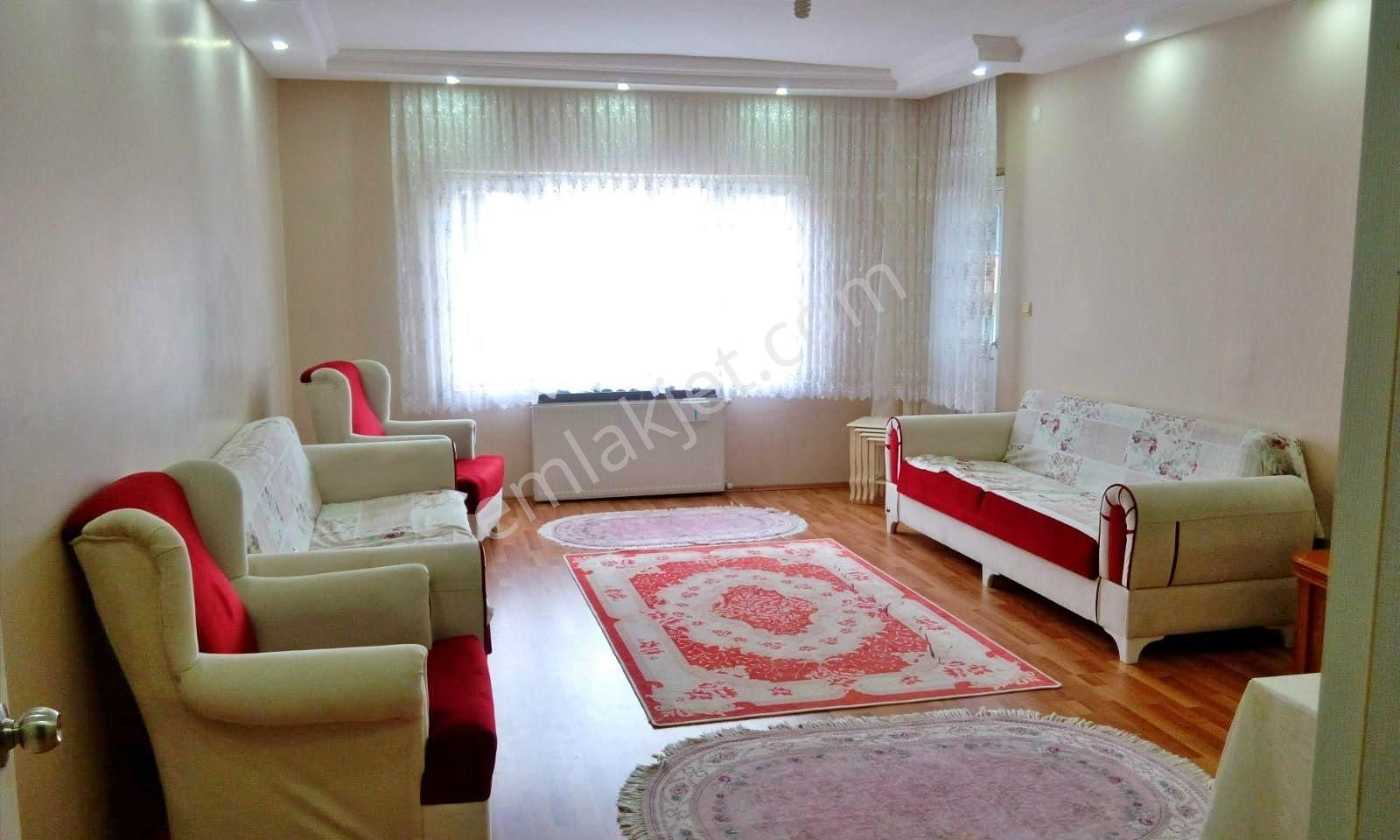 Silivri Çanta Çağdaşkent Sitesi'de Kiralık Geniş M2 3+1 Daire - Görsel 3