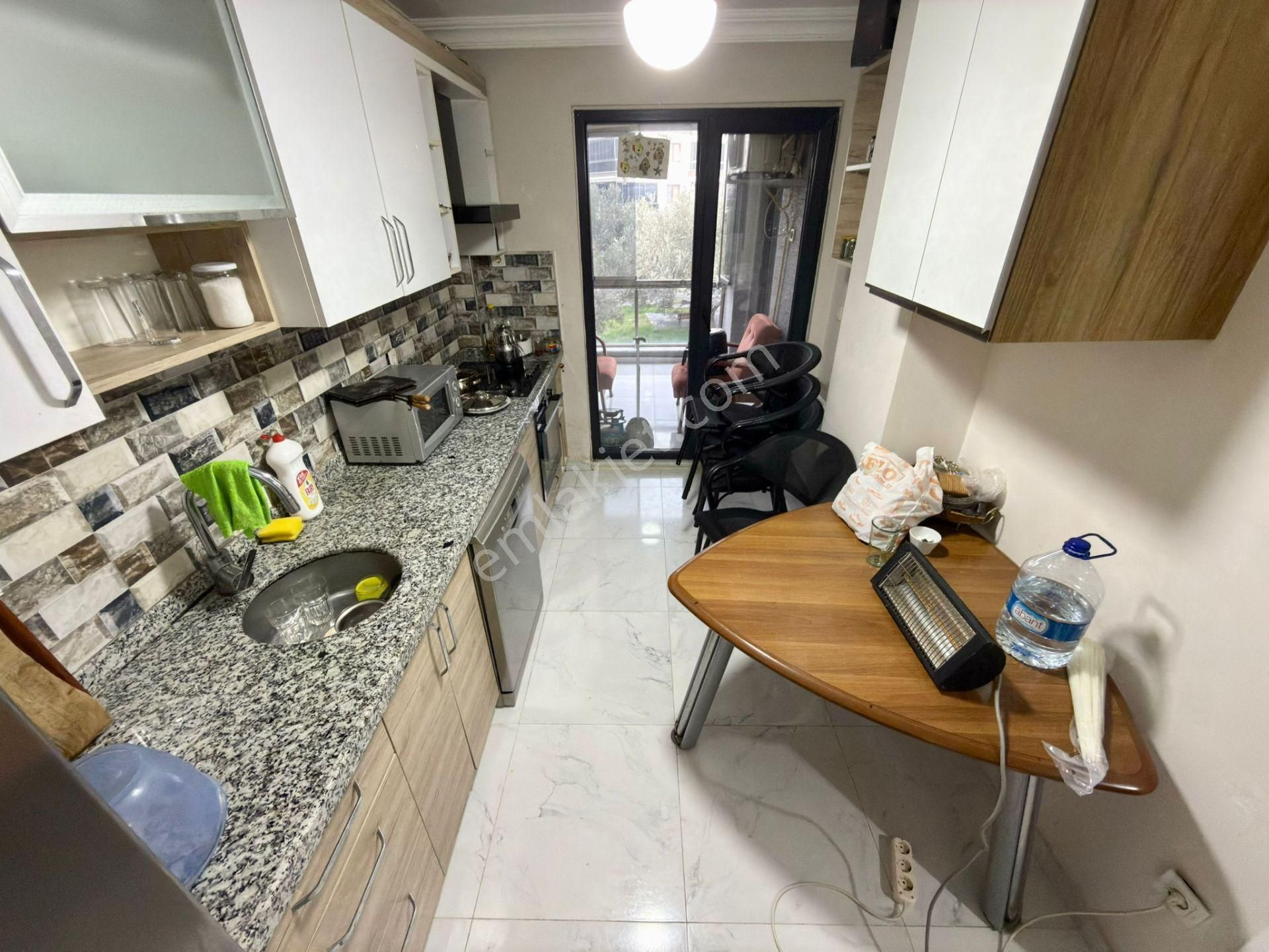 Sadece Yükselde Kazdağları Manzaralı Kapalı Garajlı Köşe 2+1 - Görsel 4