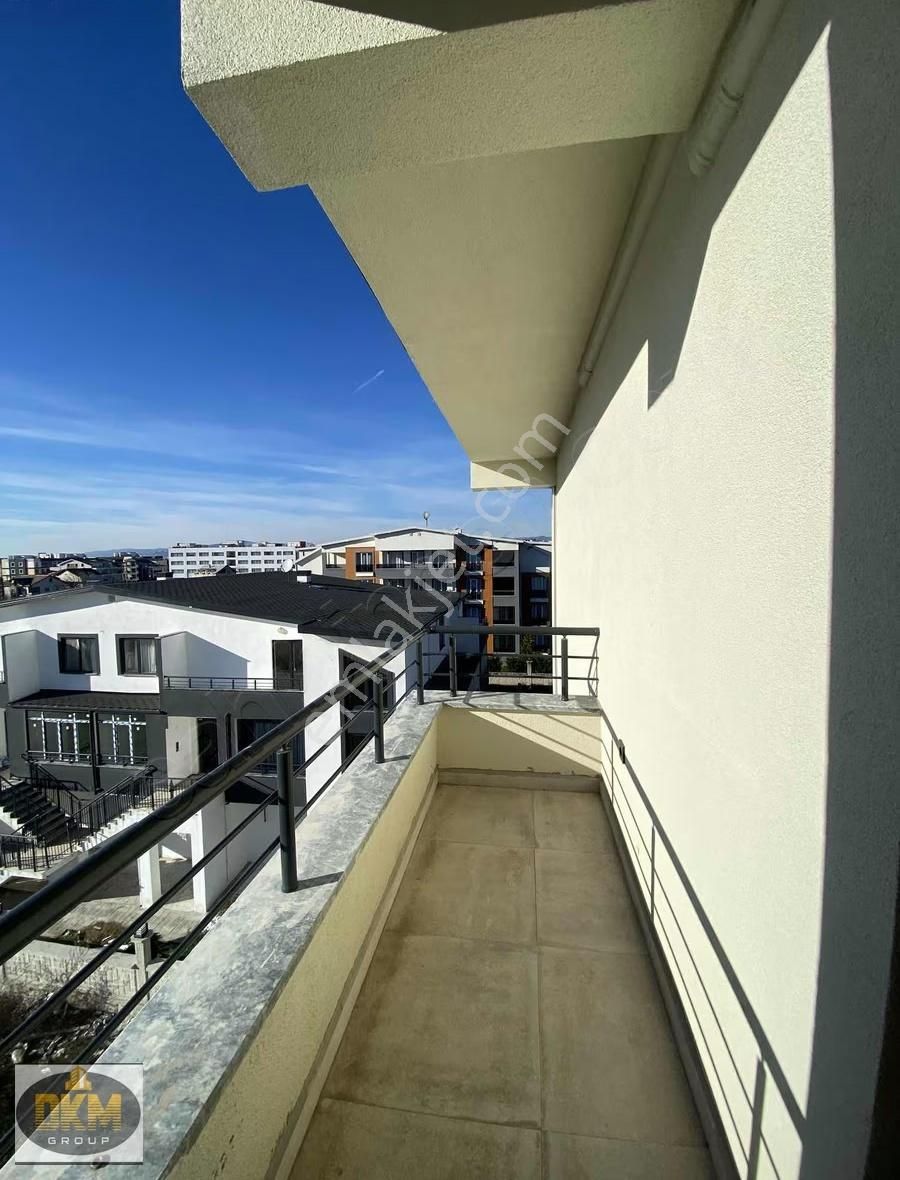 Sınırsız Kredi Kartepe Fsm'de Havuzlu Site İçi 3+1 Çatı Dubleks - Görsel 16