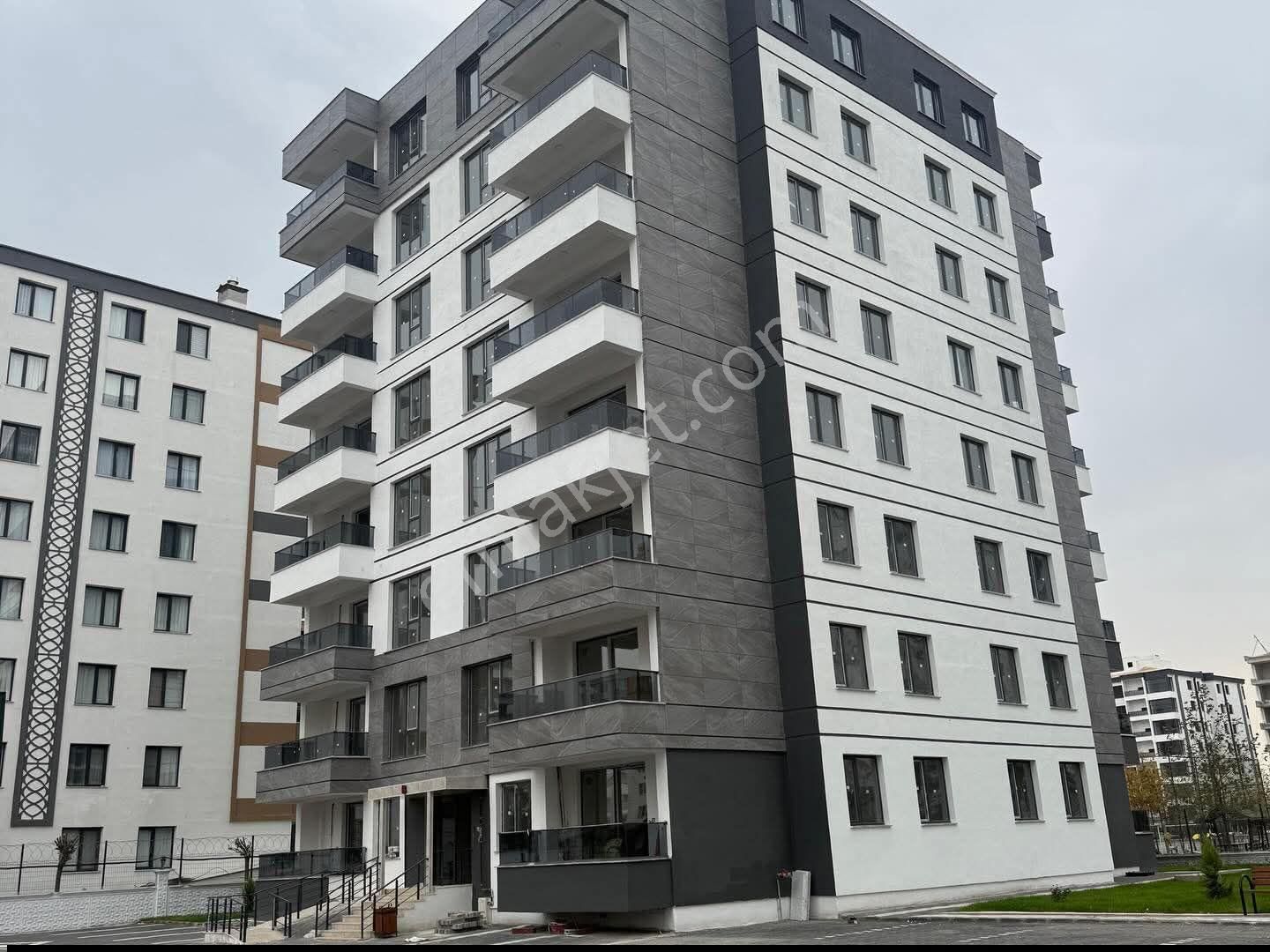 Bağlar Bağcılar Nevruz Park Arkası 2+1 Kiralık Dairemiz - Görsel 17