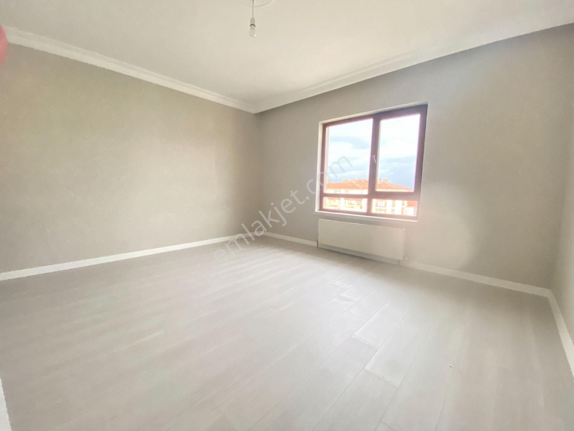 Gökçe Emlak'tan 6.kat 3+1 Full Yapılı Masrafsız Fırsat Daire - Görsel 15