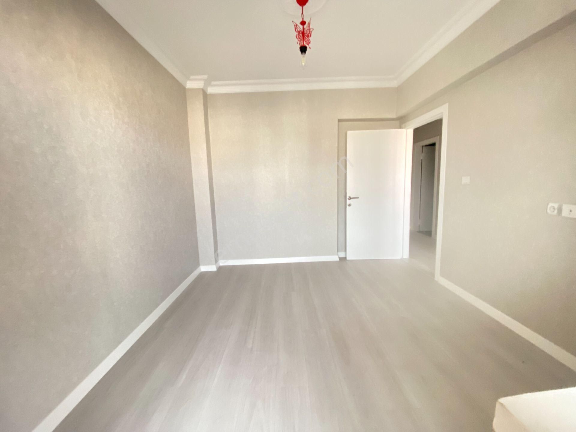 Gökçe Emlak'tan 6.kat 3+1 Full Yapılı Masrafsız Fırsat Daire - Görsel 13