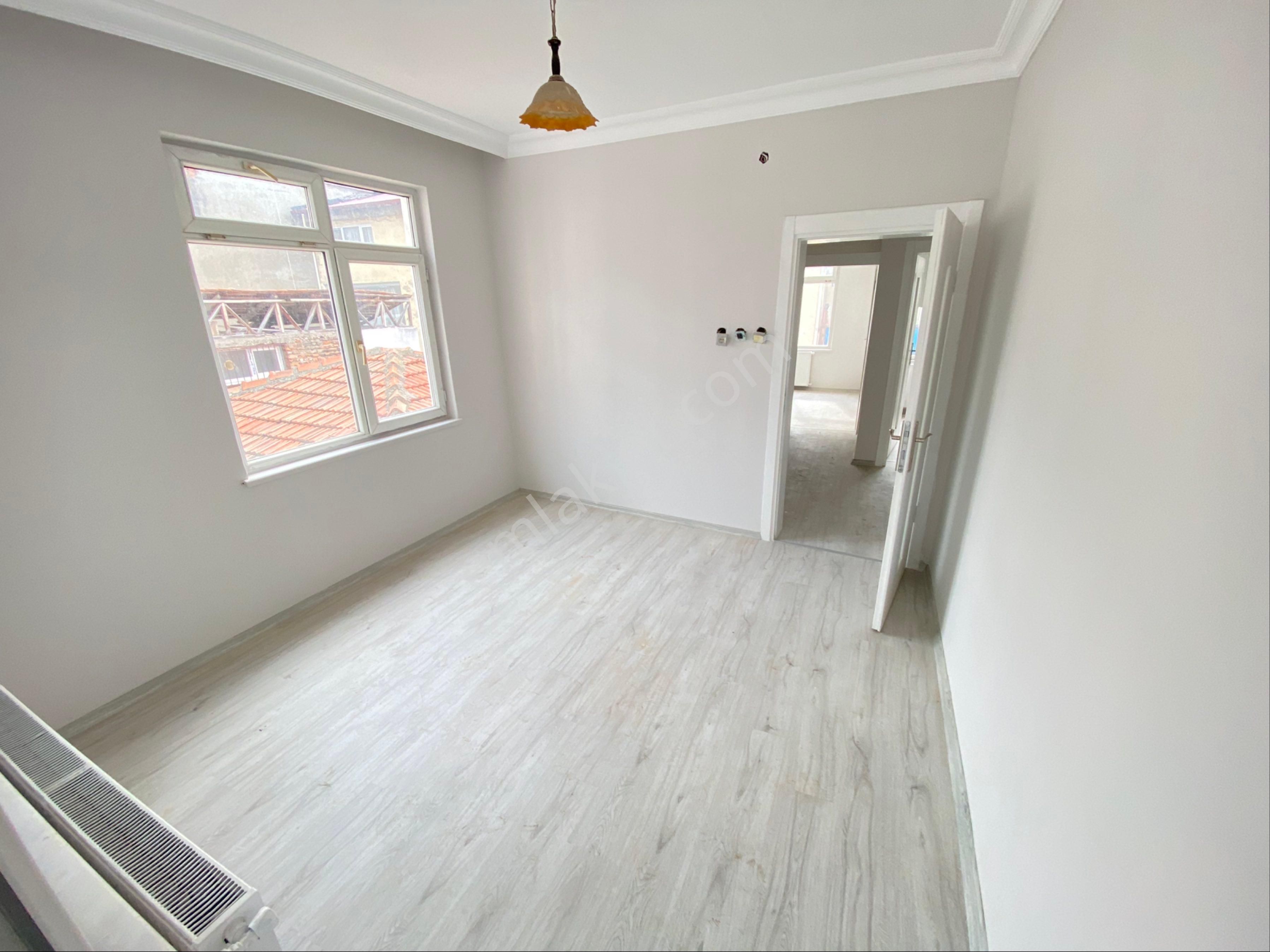 Furkan Emlaktan Rasathane Mah 3.kat 2+1 105m2 İçi Full Yapılı Teraslı Krediye Uygun Fırsat Daire - Görsel 9