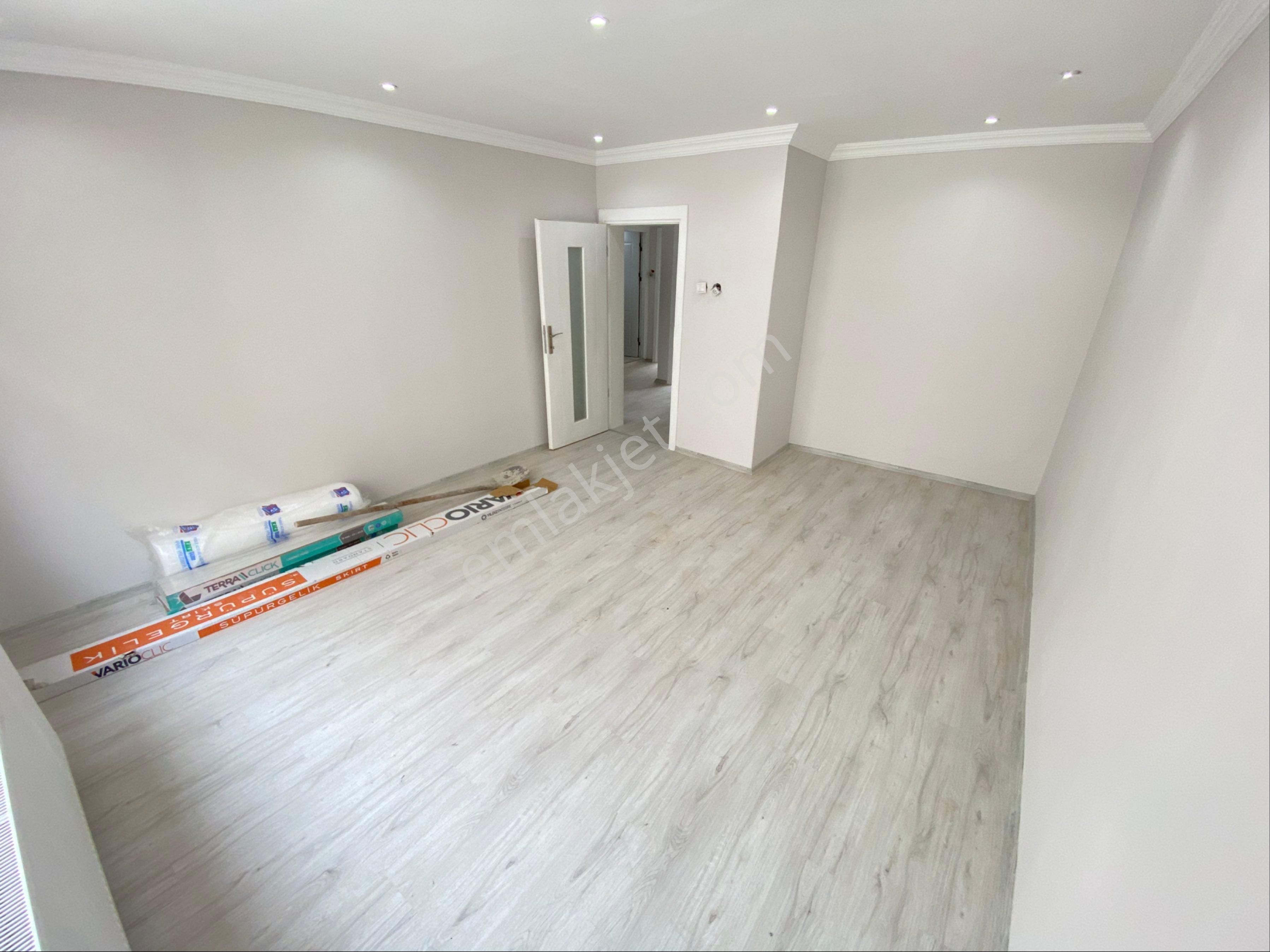 Furkan Emlaktan Rasathane Mah 3.kat 2+1 105m2 İçi Full Yapılı Teraslı Krediye Uygun Fırsat Daire - Görsel 3