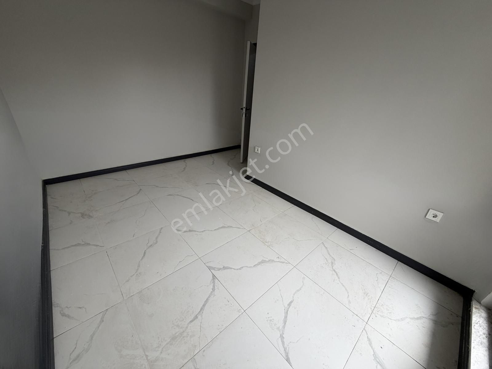 Yeşilyurt Mah.'de Satılık Sıfır 3+1 130m² Bahçe Dubleks Daire - Görsel 6