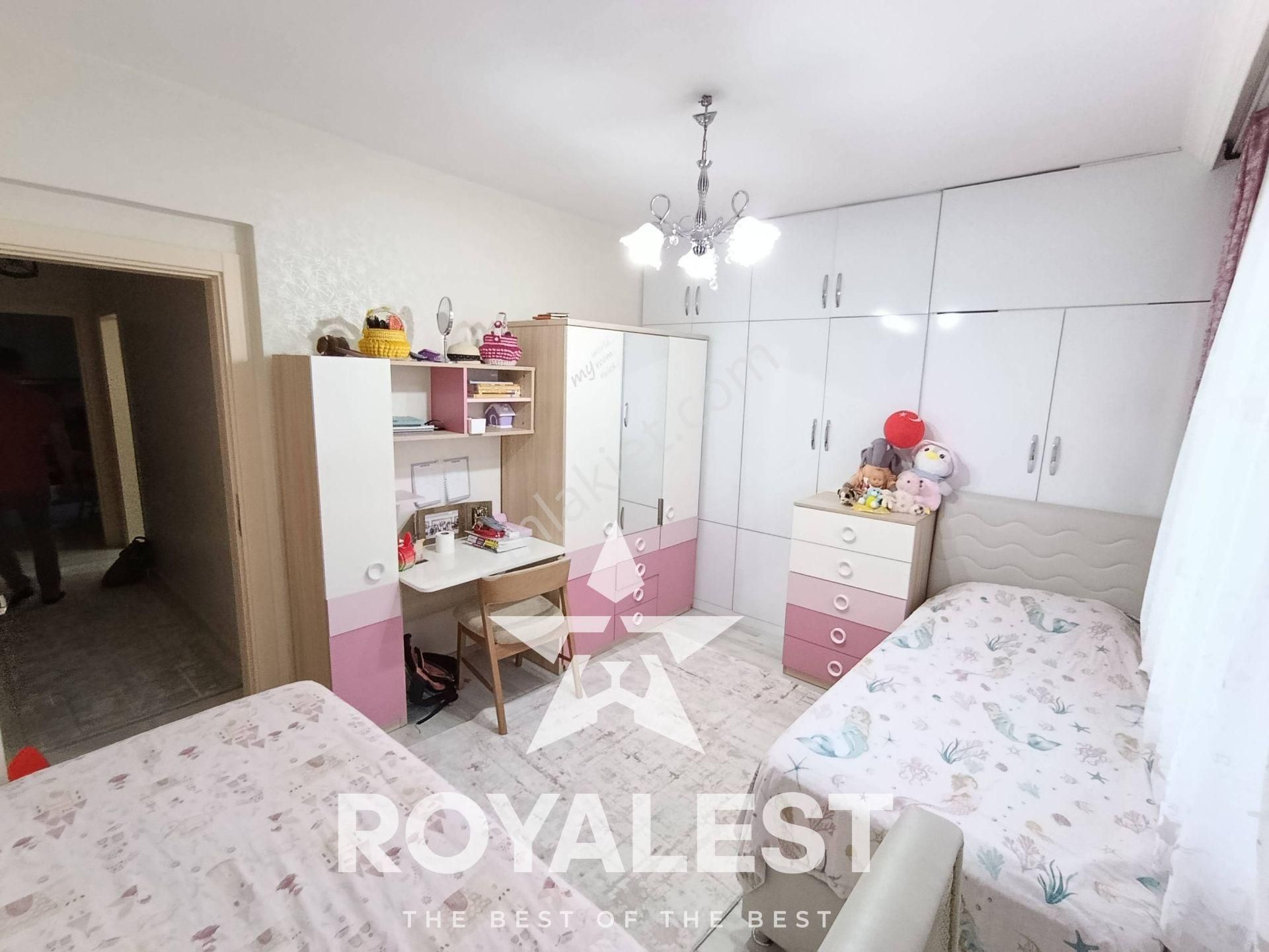 Royalest'ten 4etap Ta Arakat Bakımlı Oturuma Hazır 2+1 - Görsel 7