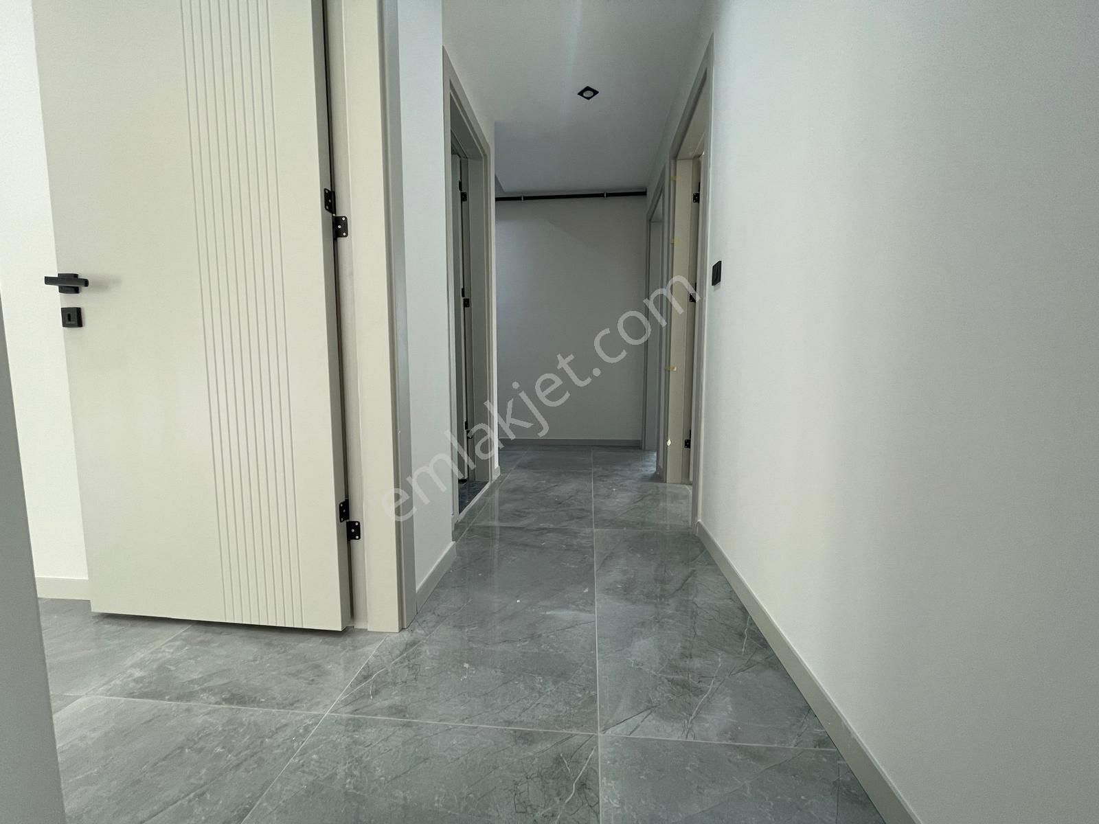 Binyapı'dan Yenişafakta 3+1 Satılık Sıfır Daireler - Görsel 17