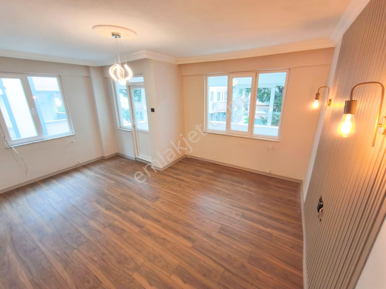 ⚫🟣akçay'ın Merkezin'de Arakat Geniş Balkonlu Full Yapılı Ve Masrafsız 2+1 Daire - Görsel 32