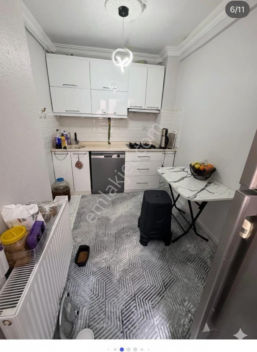 Turgutlu Satılık Cumhuriyet Mah 75m2 2+1 Oda 4. Kat Doğalgazlı Orta Park Civarı Temiz Daire