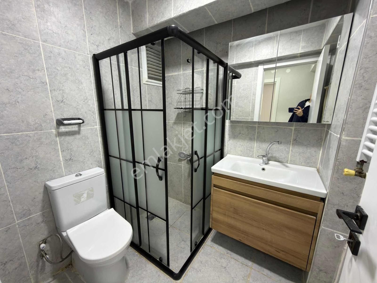 Etimesgut 30 Ağustos Mah.luks Yapılı Ön Cephe Ara Kat 3+1 Daire - Görsel 4