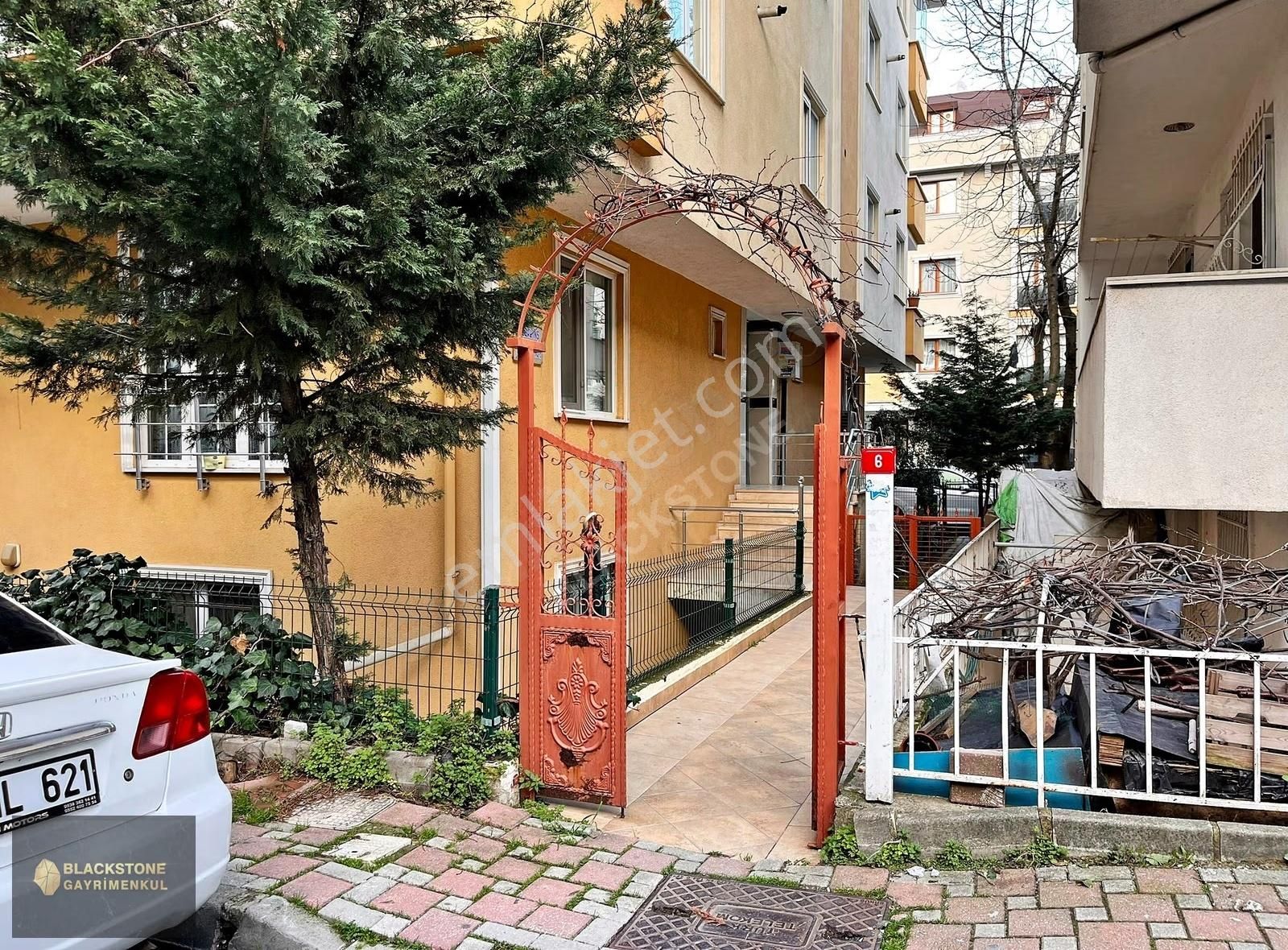 Çekmeköy Çamlık Mah. Metroya Yakın Satılık 2+1 Daire - Görsel 3