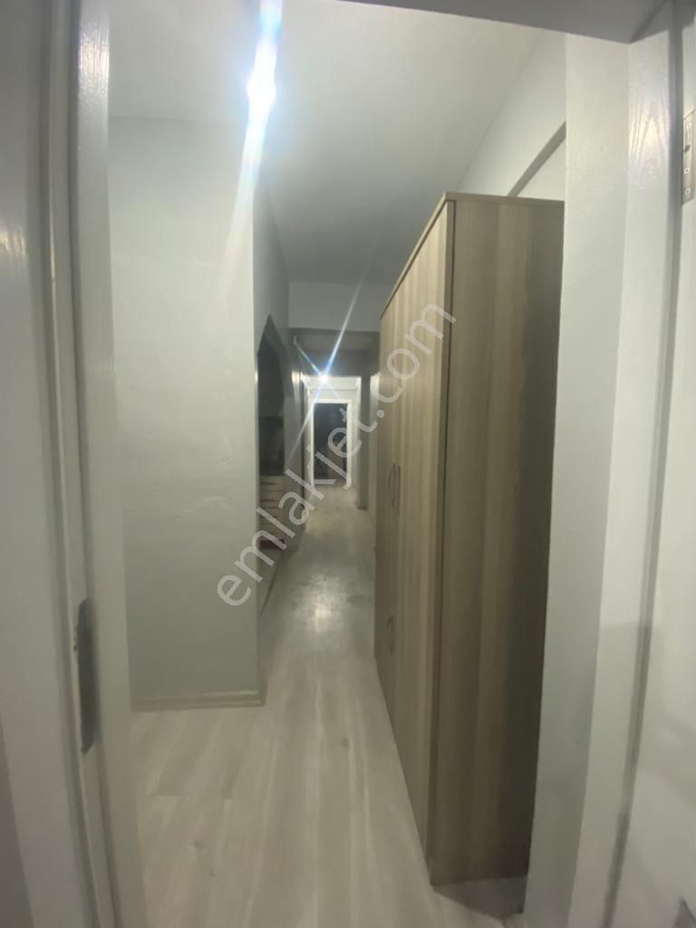 Bayrampaşa Altıntepsi Mahallesinde Yeni Sokakta / 2+1/80/2.kat/ Kiralık Daire - Görsel 3