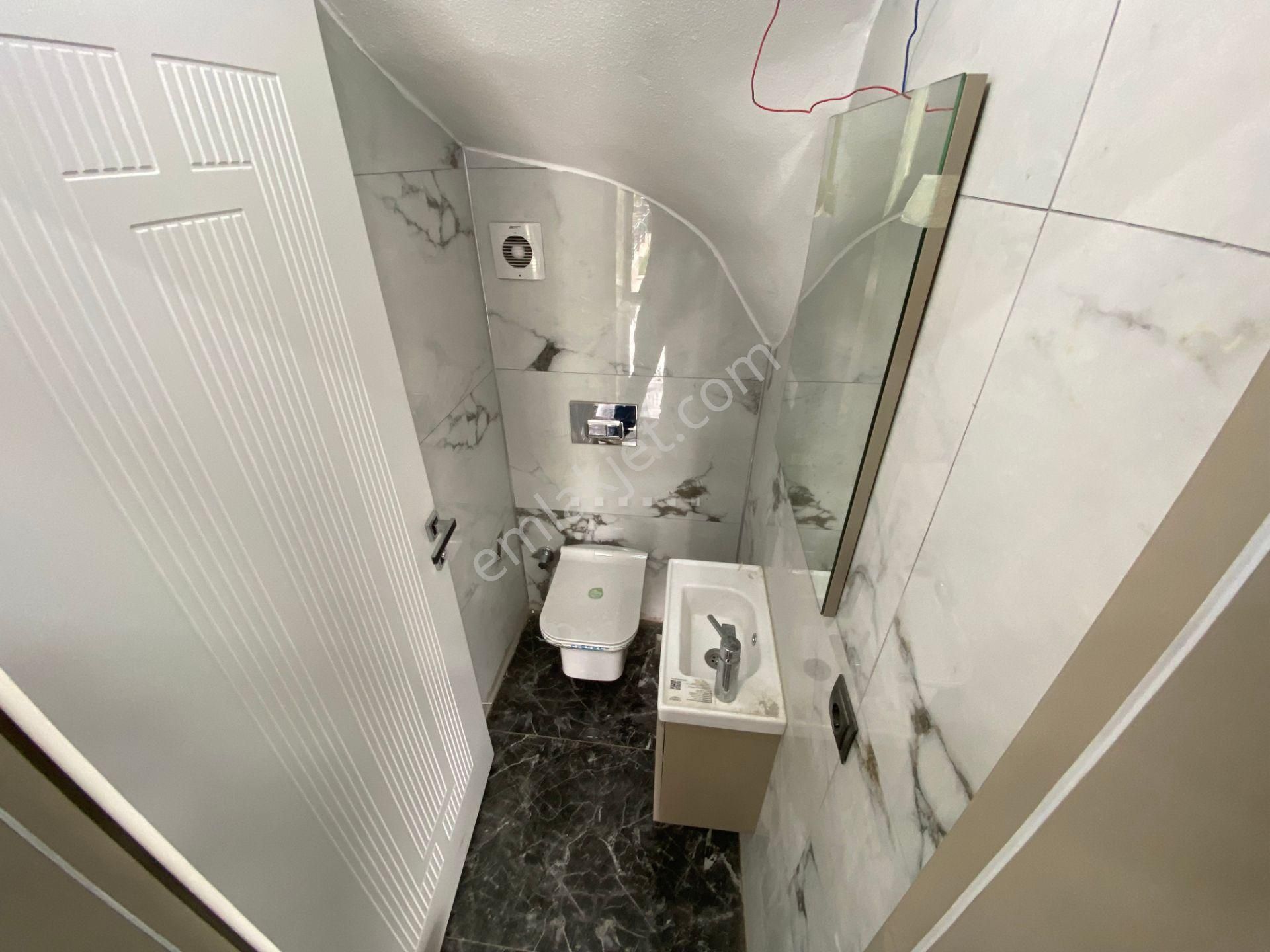 Mera Emlaktan Zeytinli'de Müstakil Bahçeli 260 M2 5+1 Lüx Villa - Görsel 23