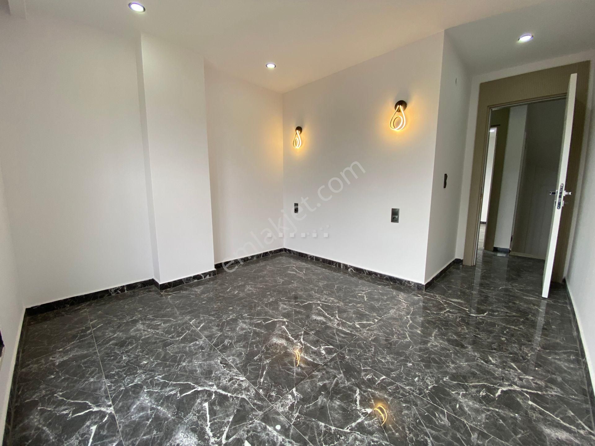 Mera Emlaktan Zeytinli'de Müstakil Bahçeli 260 M2 5+1 Lüx Villa - Görsel 32