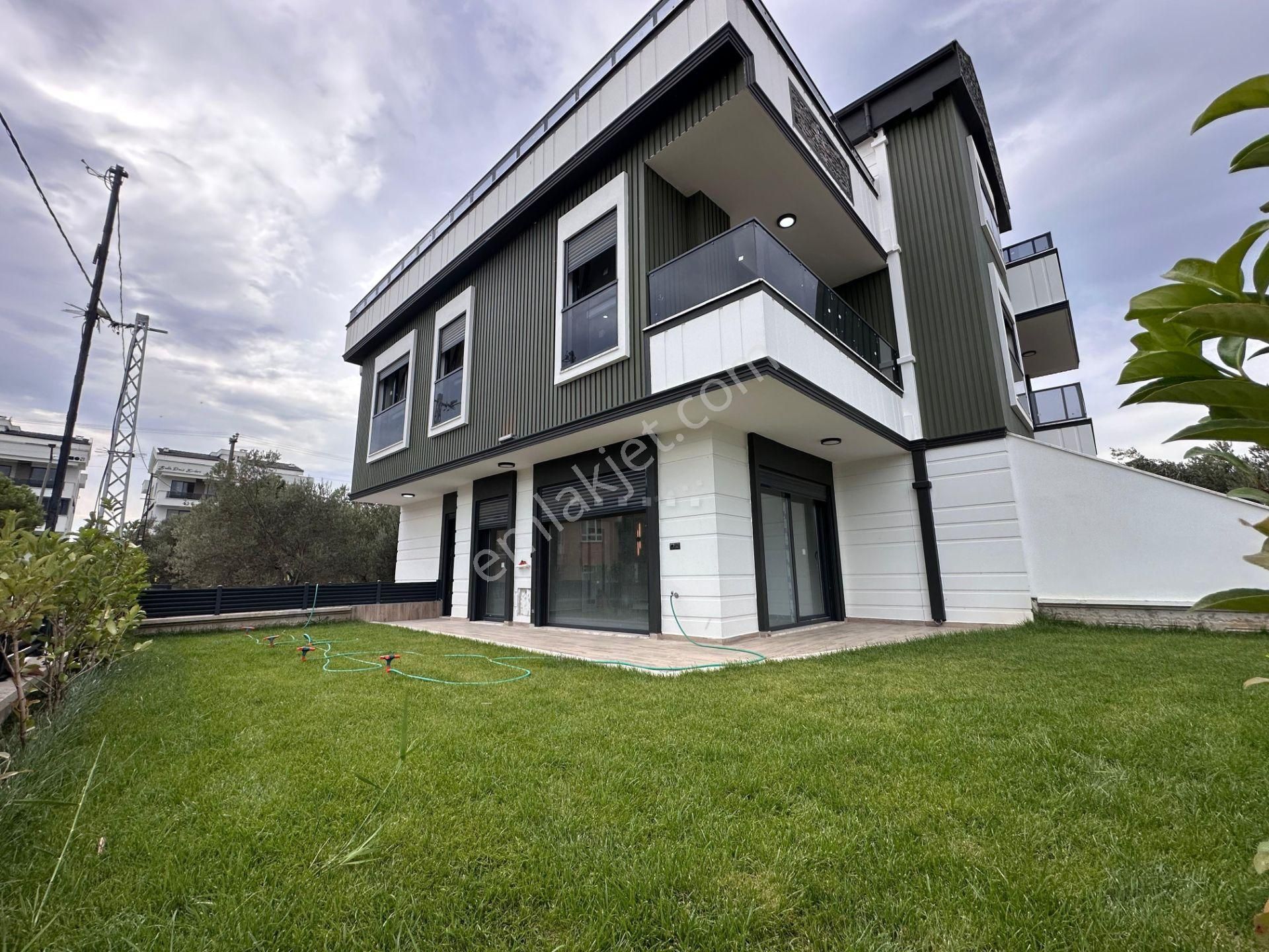 Mera Emlaktan Zeytinli'de Müstakil Bahçeli 260 M2 5+1 Lüx Villa - Görsel 2