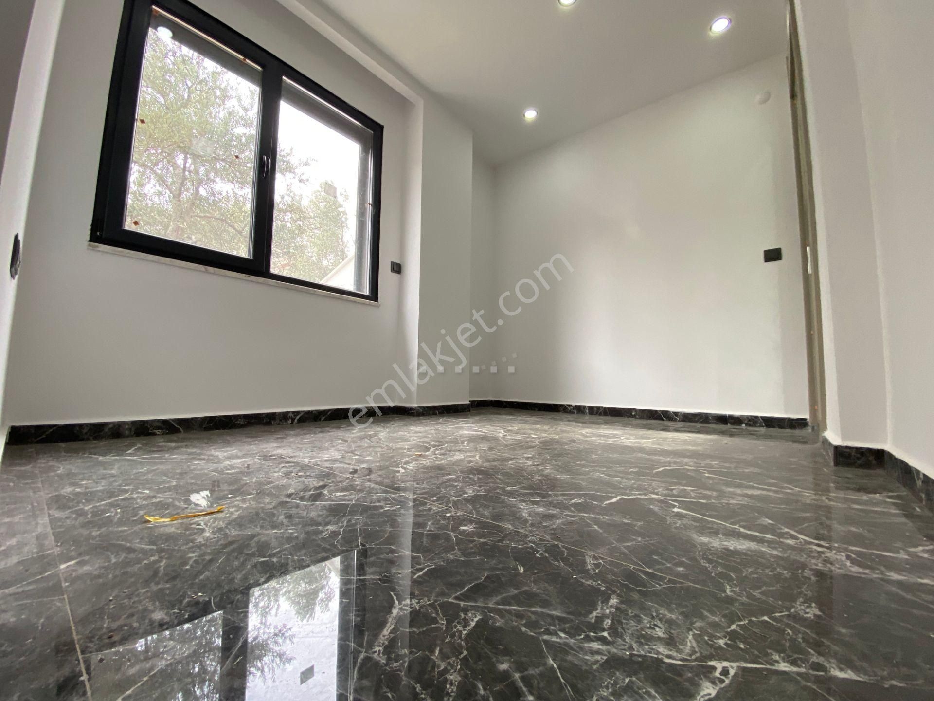 Mera Emlaktan Zeytinli'de Müstakil Bahçeli 260 M2 5+1 Lüx Villa - Görsel 13