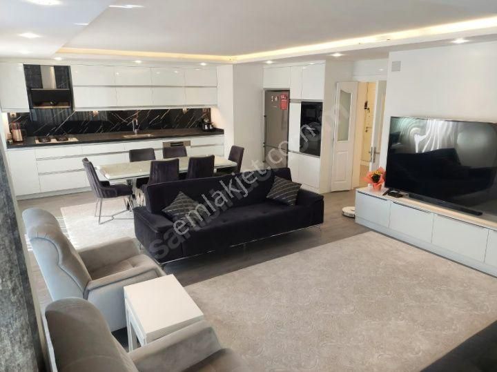 4+1 Beyazevler 7-7katı İzalasyonlu Dgaz 2banyo 11-15 Yaş Ak.otopark Kgd Cephe İthal 1.sınıf Malzeme