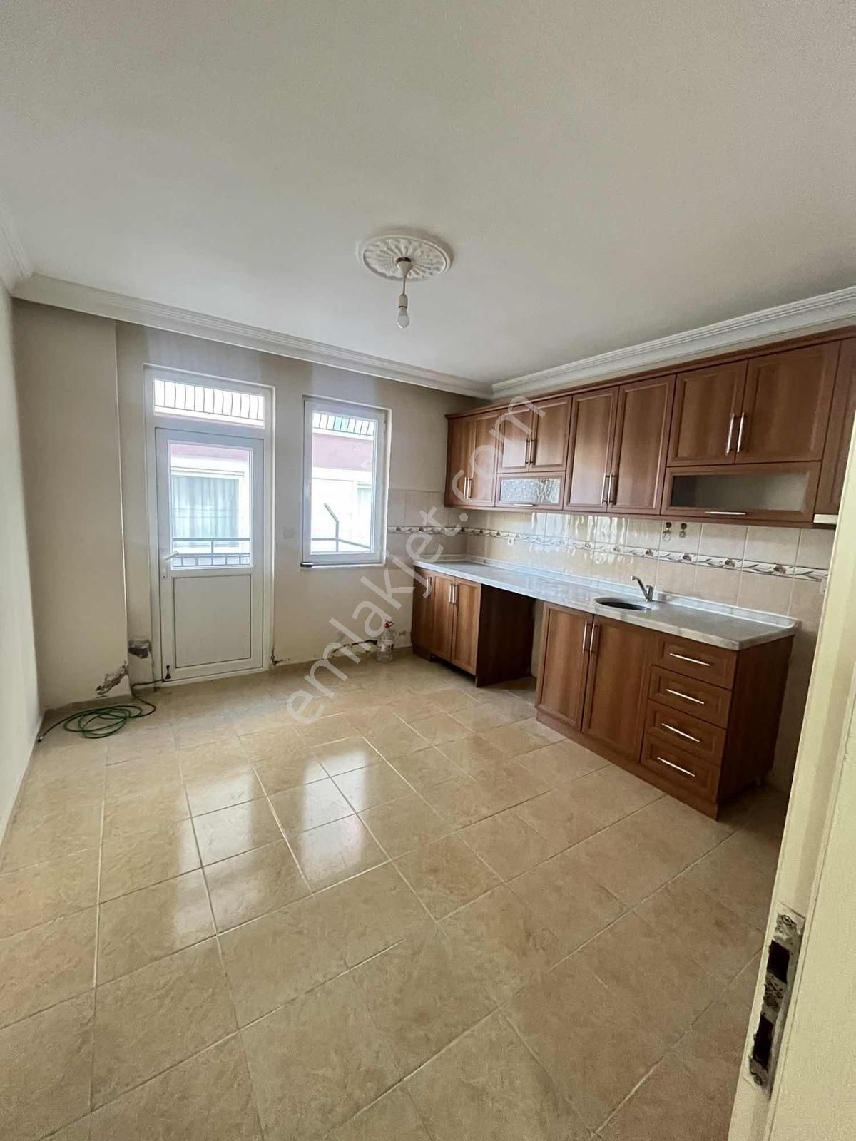 Çamlıkta Kiralık Daire - Görsel 7