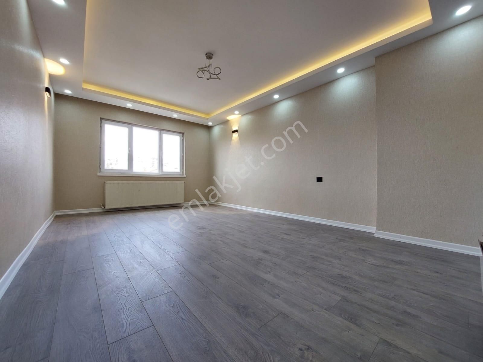 Süvari Mah Ahi Mesut Bulvar Yakını Satılık 3+1 Kat Ta Ful Yapılı - Görsel 5