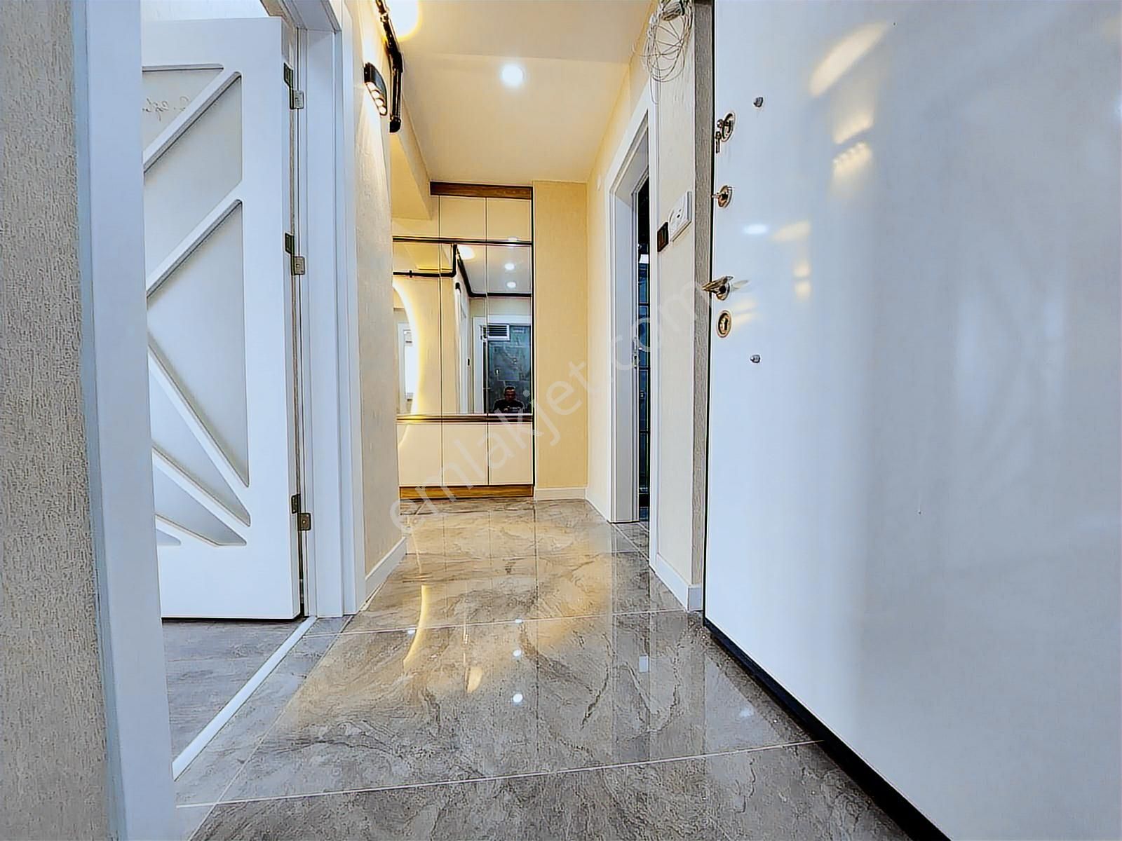 Süvari Mah Ahi Mesut Bulvar Yakını Satılık 3+1 Kat Ta Ful Yapılı - Görsel 14