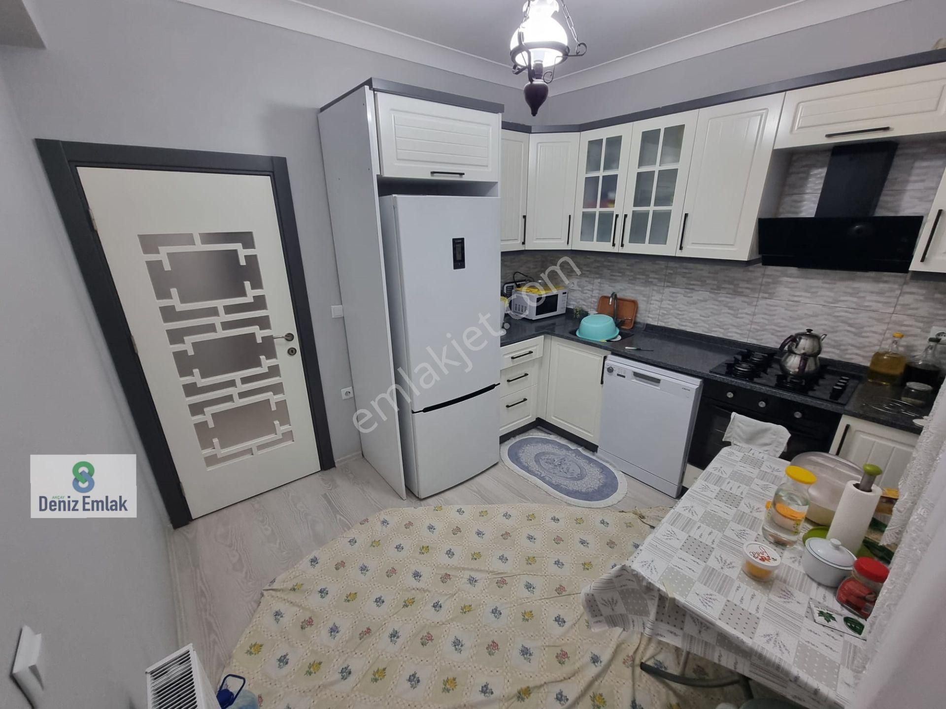 Denizden Akçayda Yeni Binada Satılık 4+1 Ters Dubleks Daire. - Görsel 19