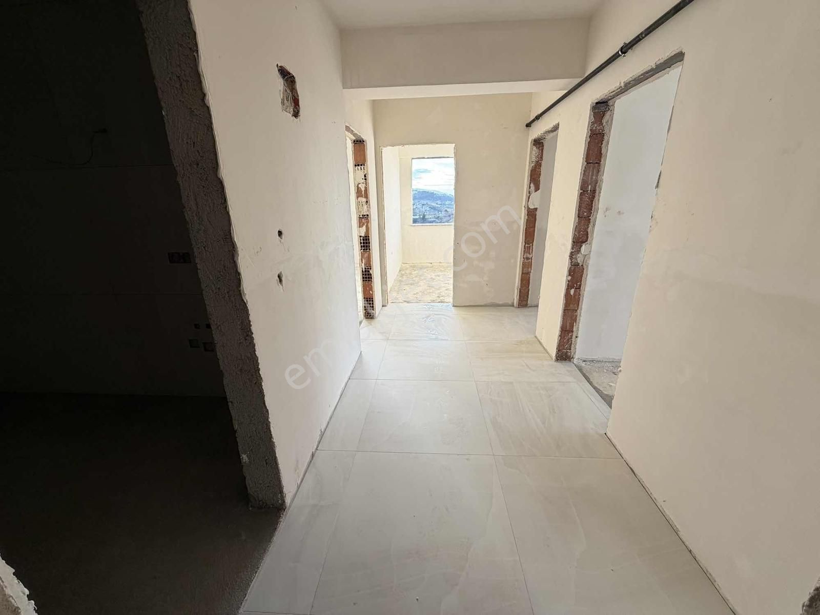 Fatih Mh'de Site İçerisinde 2+1 90 M² Daire* Geniş Balkon - Görsel 2