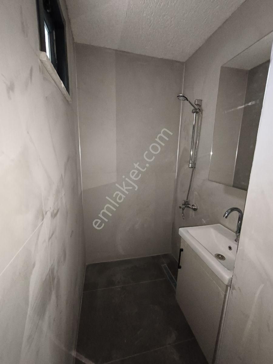 Çamlık Ta Metroya Yürüme Ebeveyn Banyolu Sıfır Balkonlu 3+1 - Görsel 14